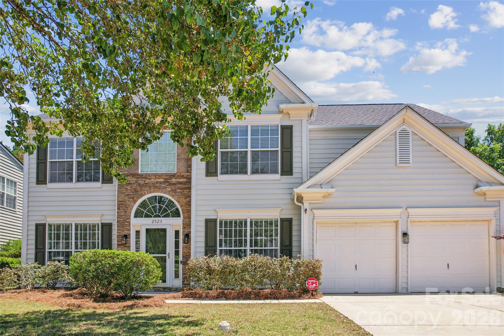 2523 Beacon Forest Drive