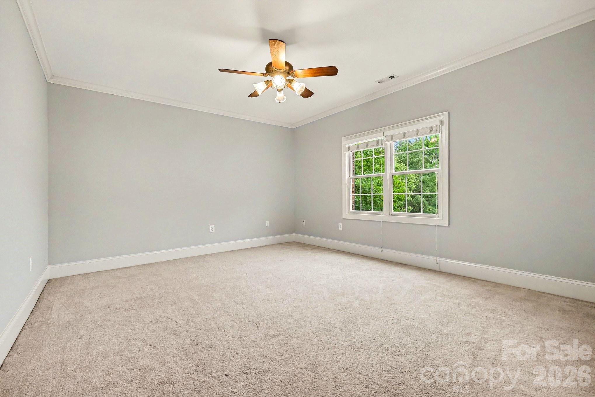 1009 Medinah Court