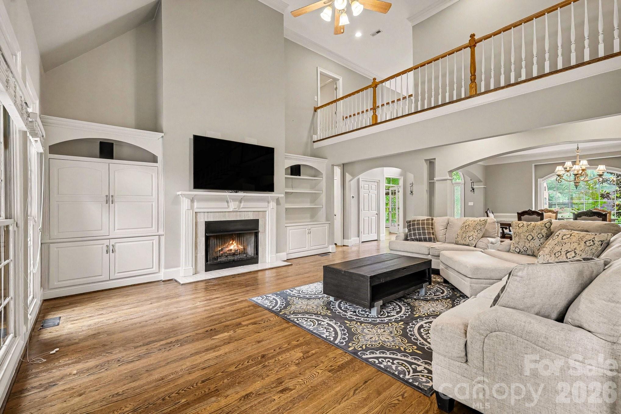 1009 Medinah Court