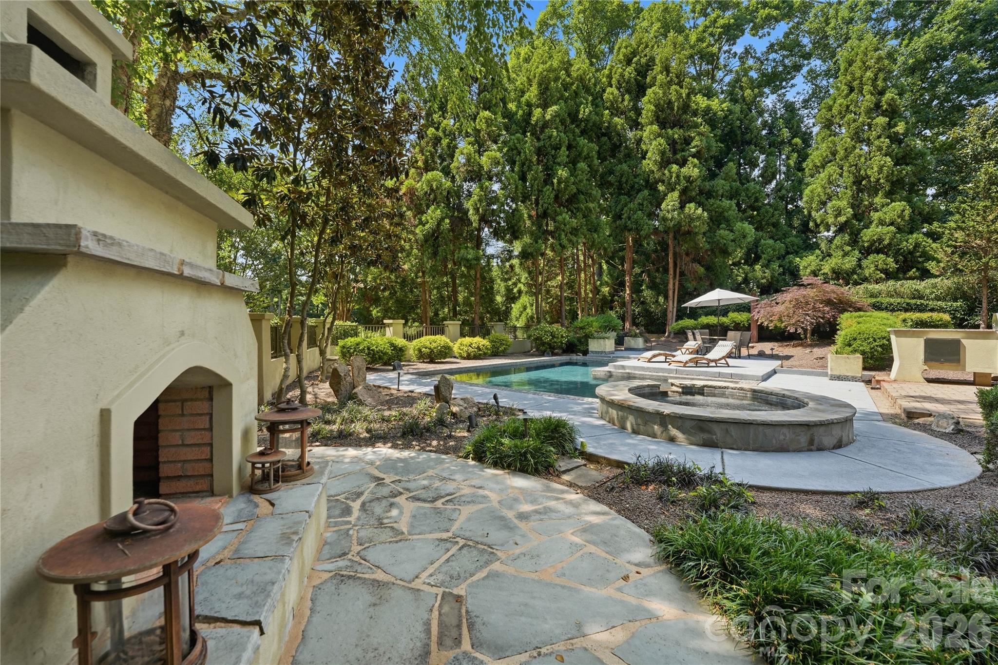 168 Dedham Loop