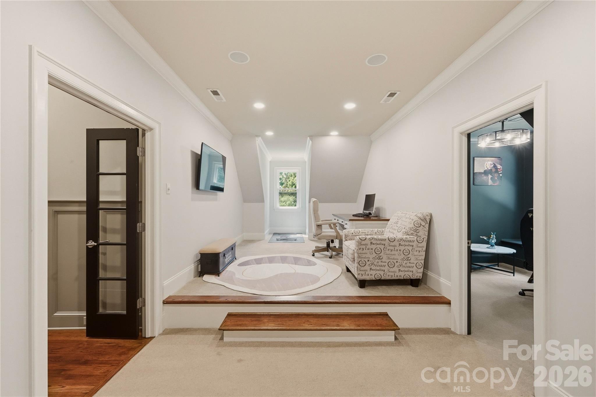 168 Dedham Loop