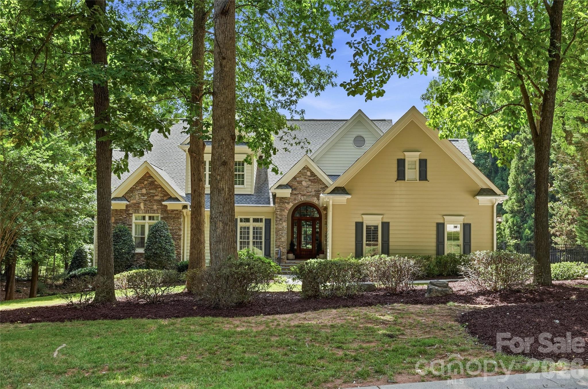 168 Dedham Loop