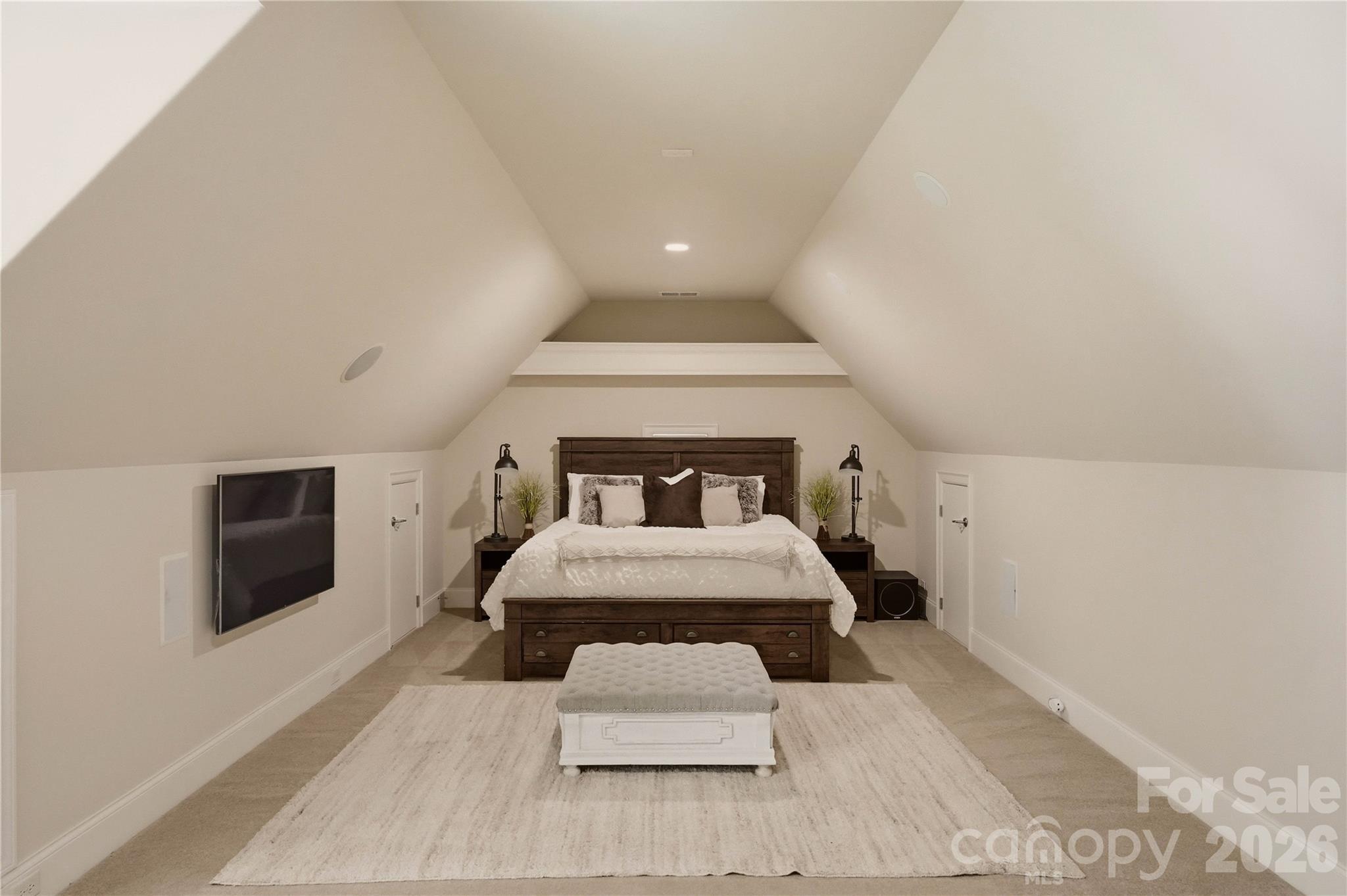 168 Dedham Loop