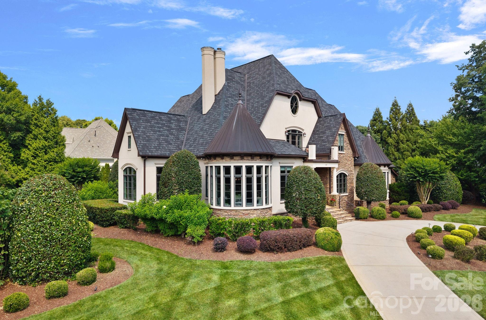 114 Thurstons Way