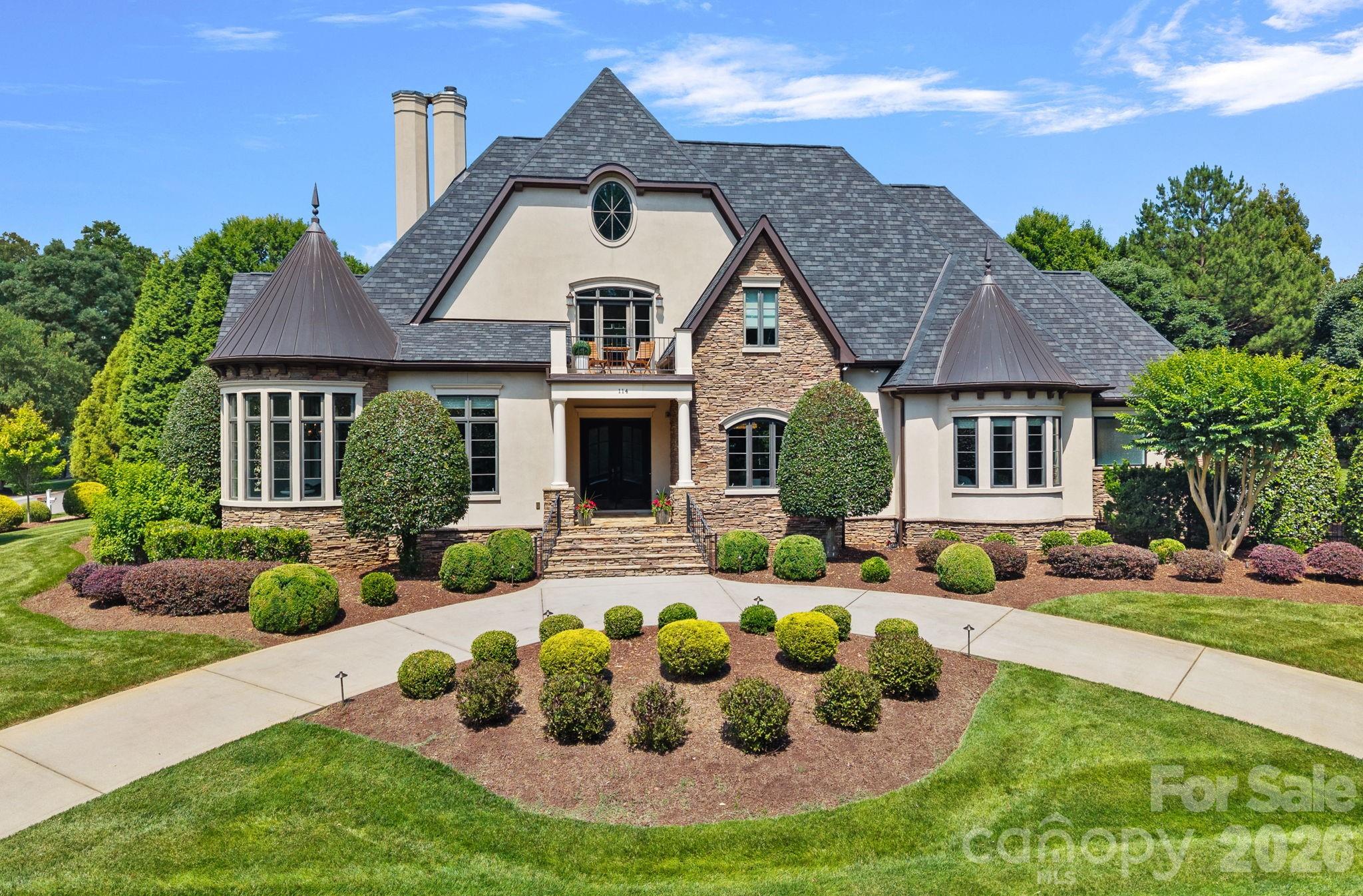 114 Thurstons Way