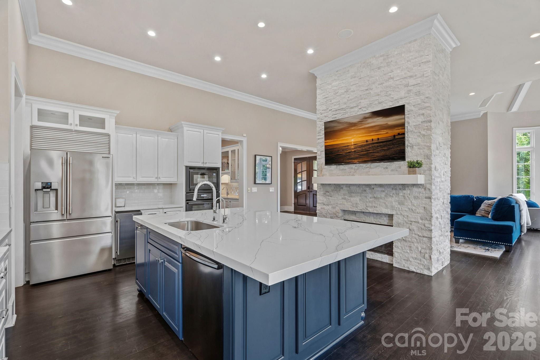 114 Thurstons Way