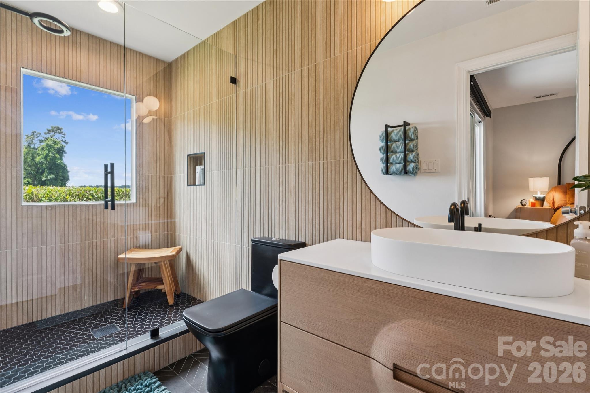 14039 Queens Harbor Road