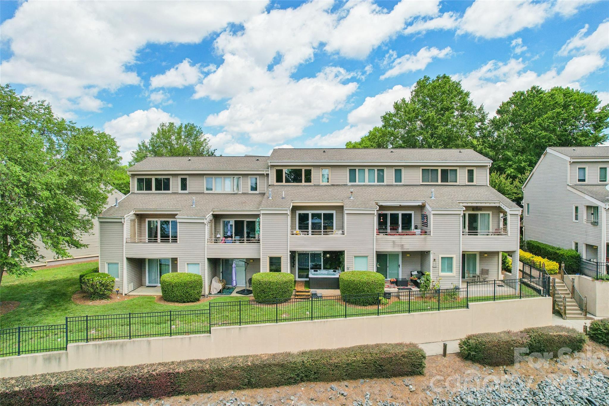 14039 Queens Harbor Road