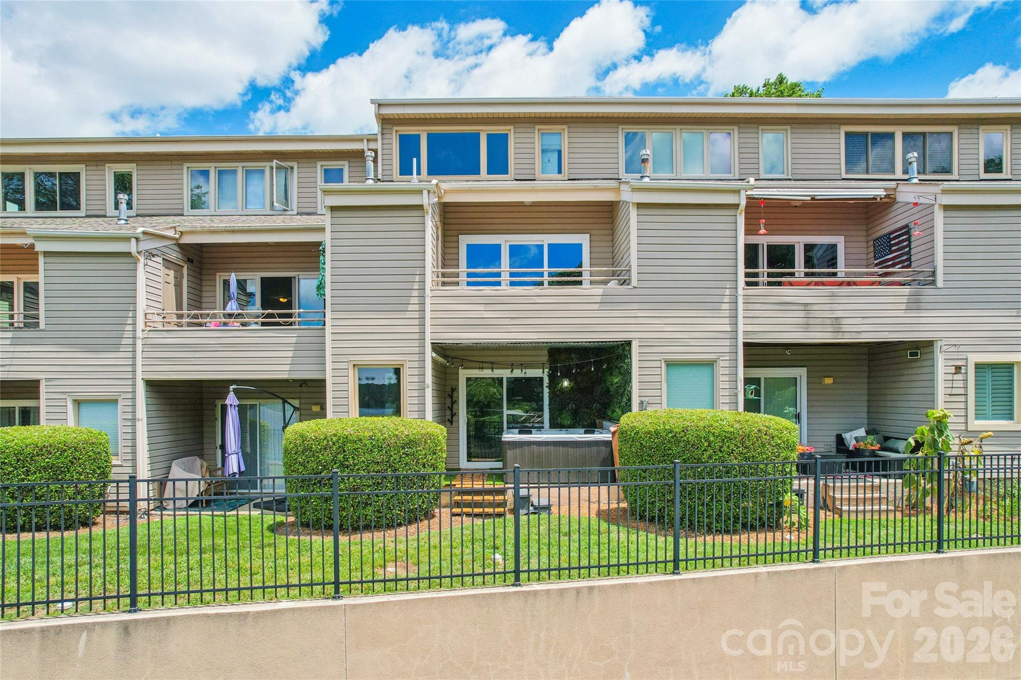 14039 Queens Harbor Road