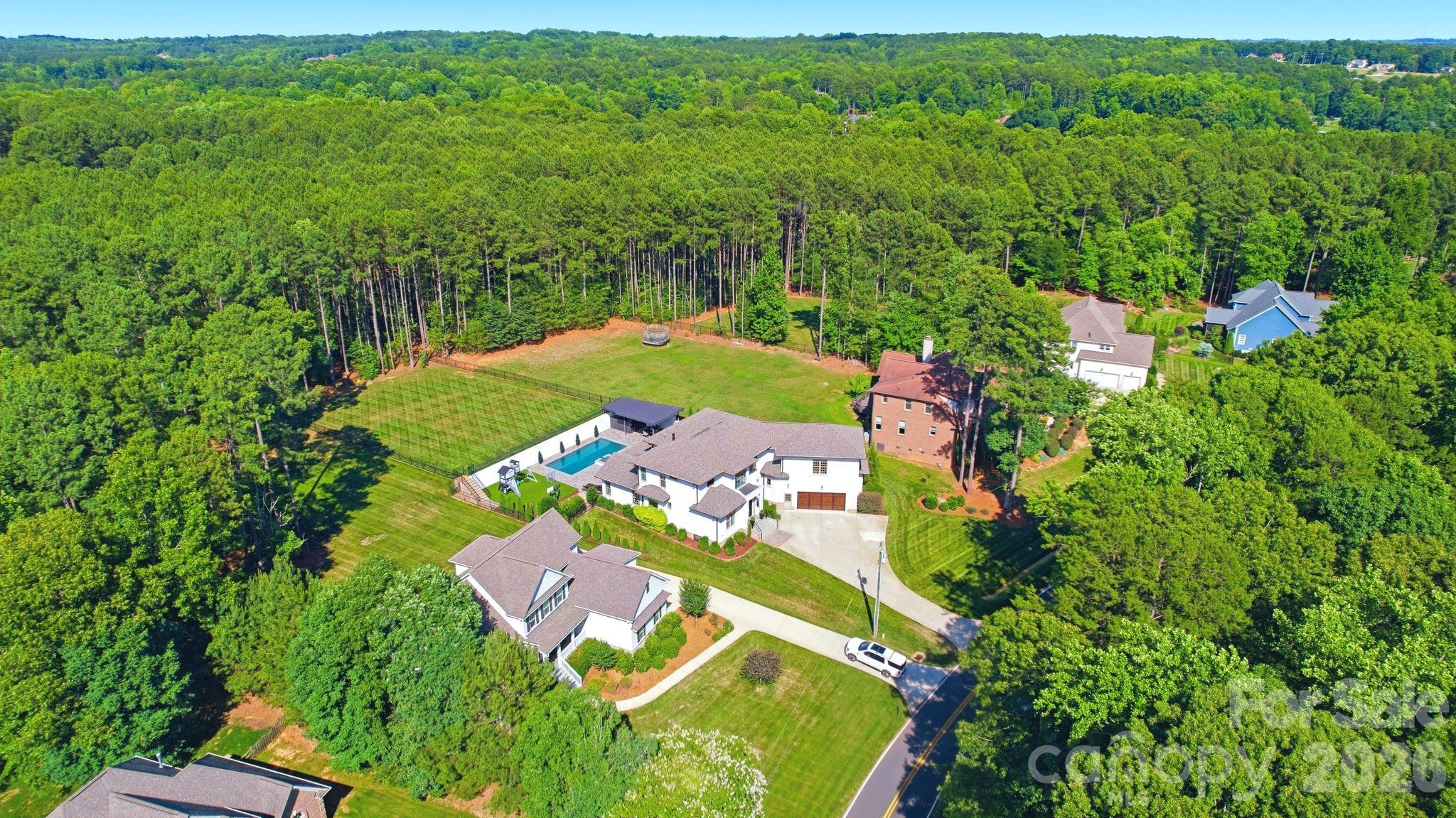 342 Kenway Loop