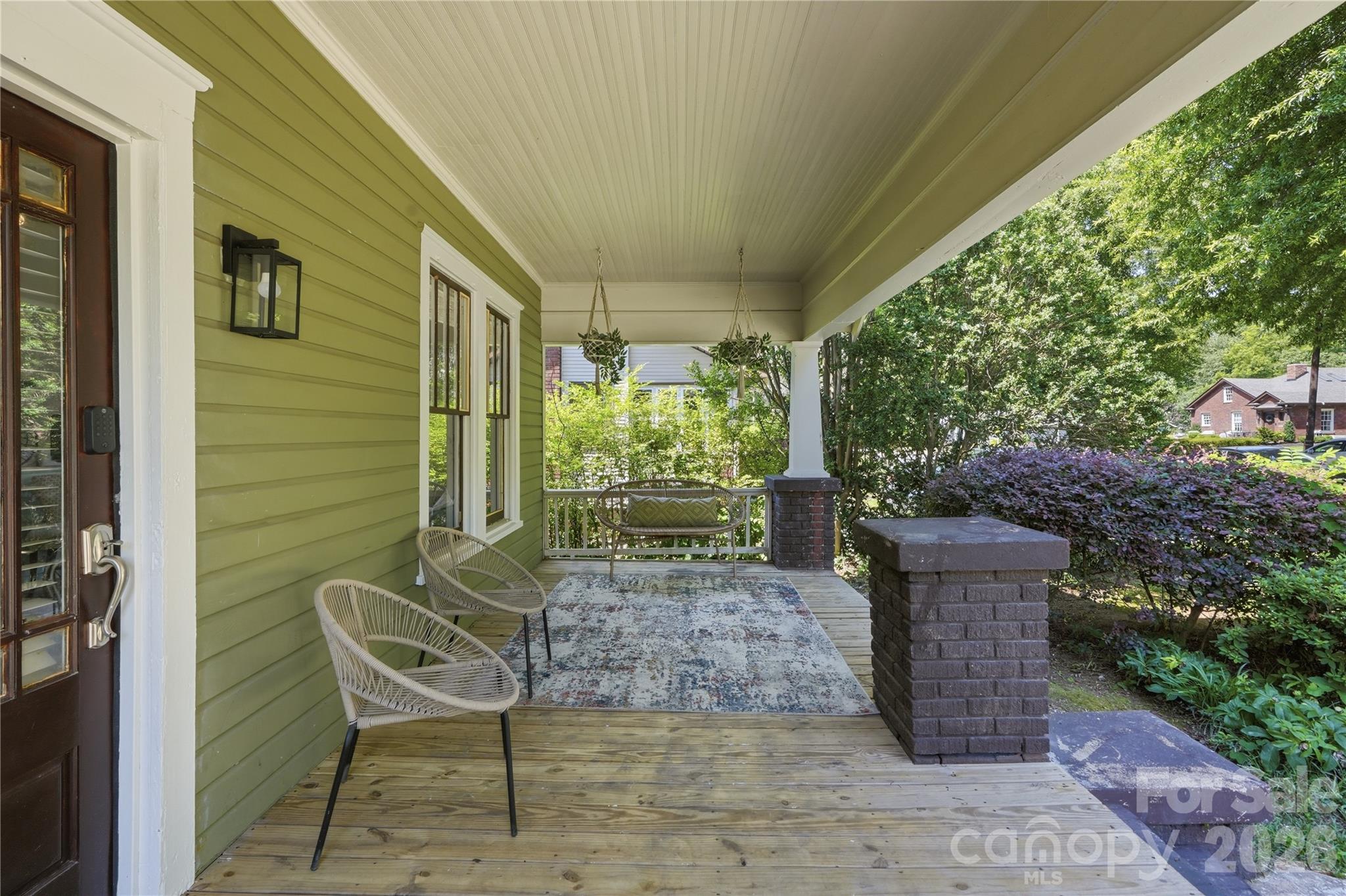 209 Grandin Road