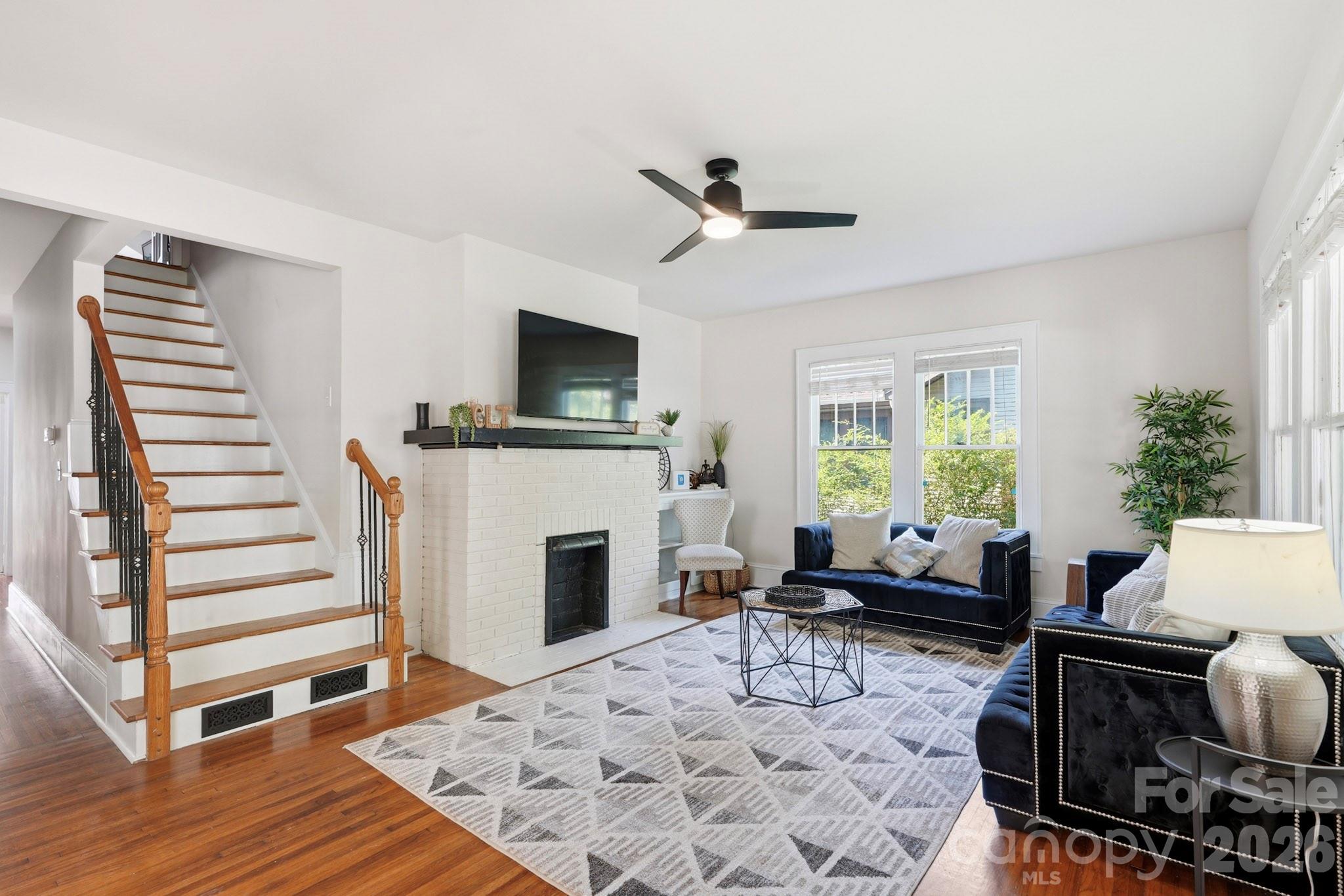 209 Grandin Road