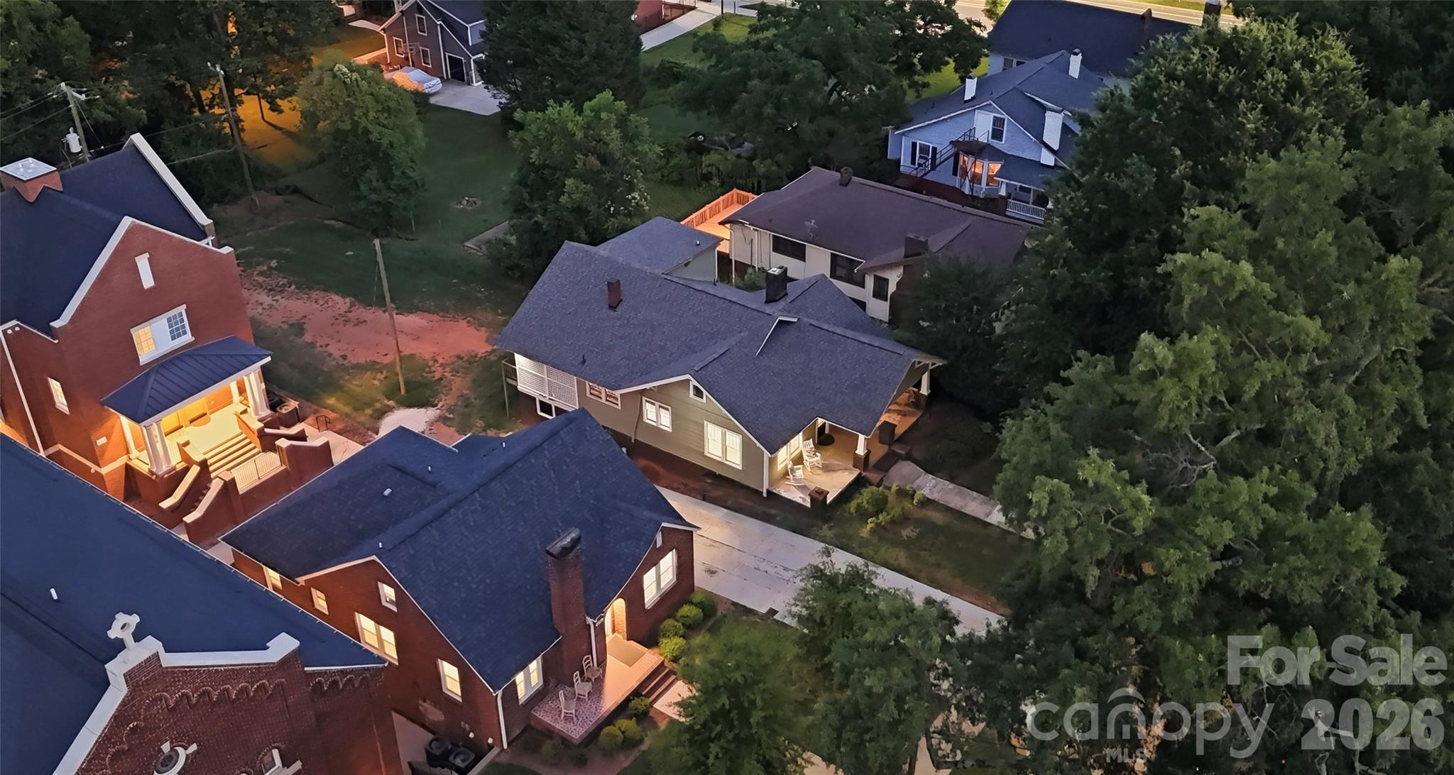 209 Grandin Road