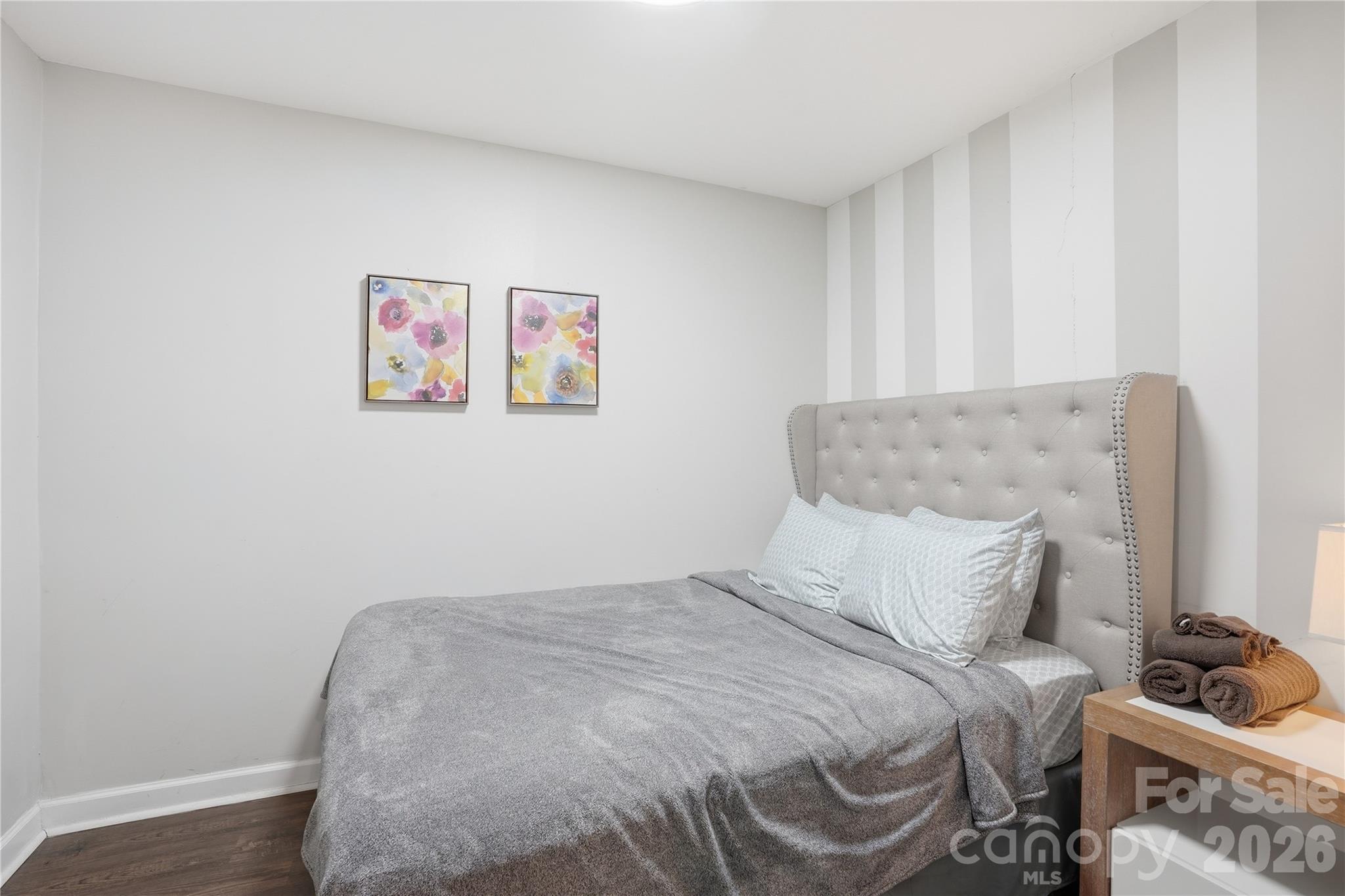 1411/1413 W 4th Street