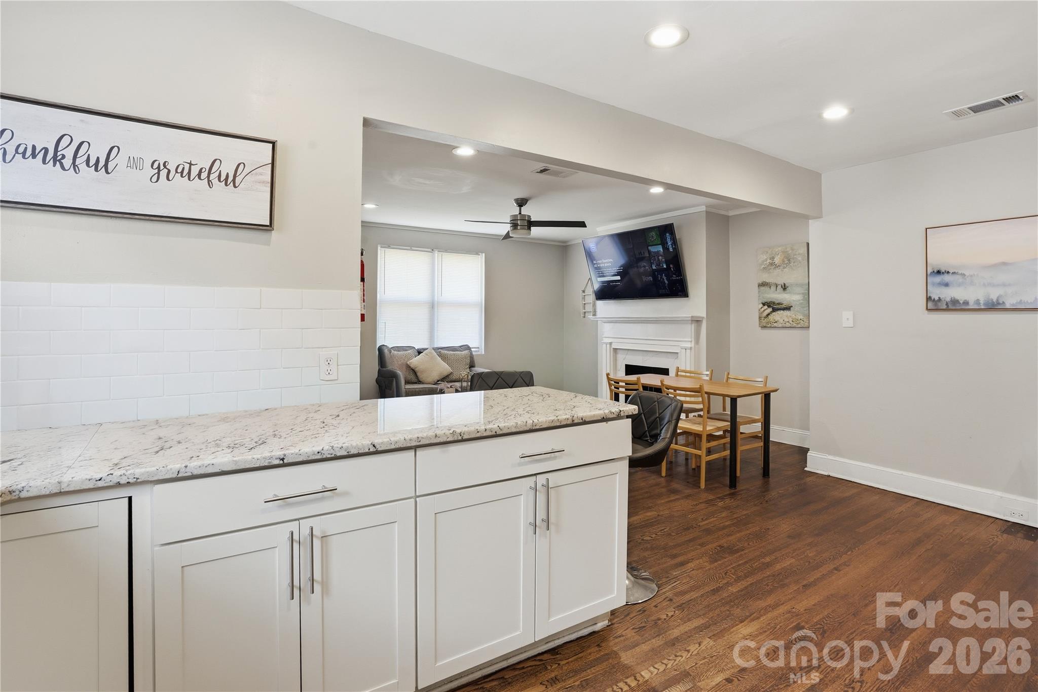 1411/1413 W 4th Street