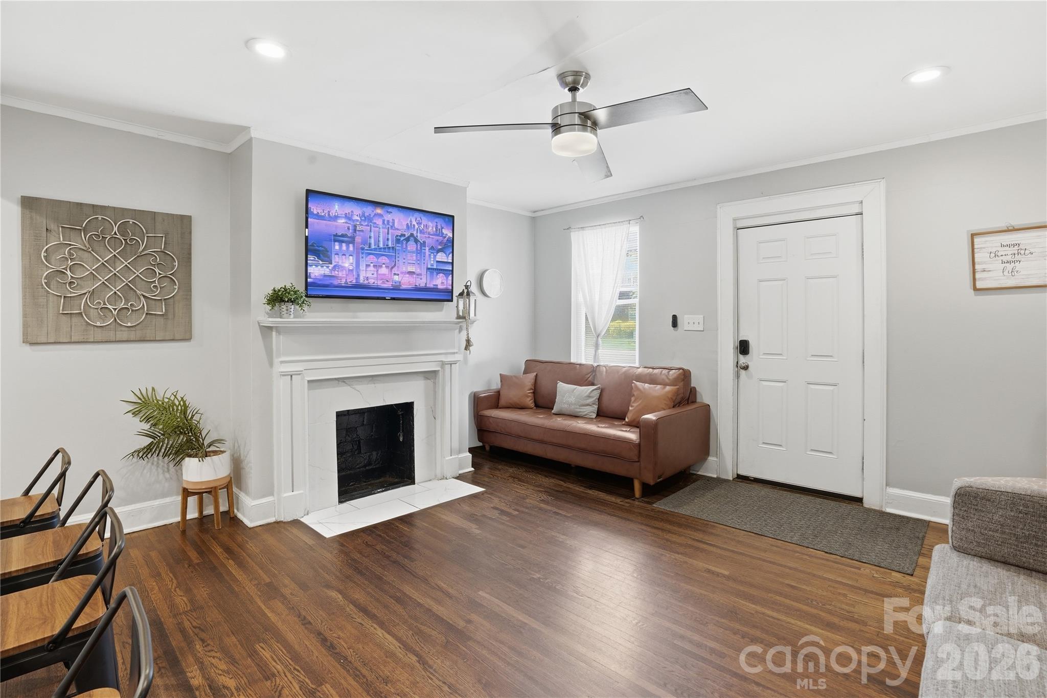 1411/1413 W 4th Street