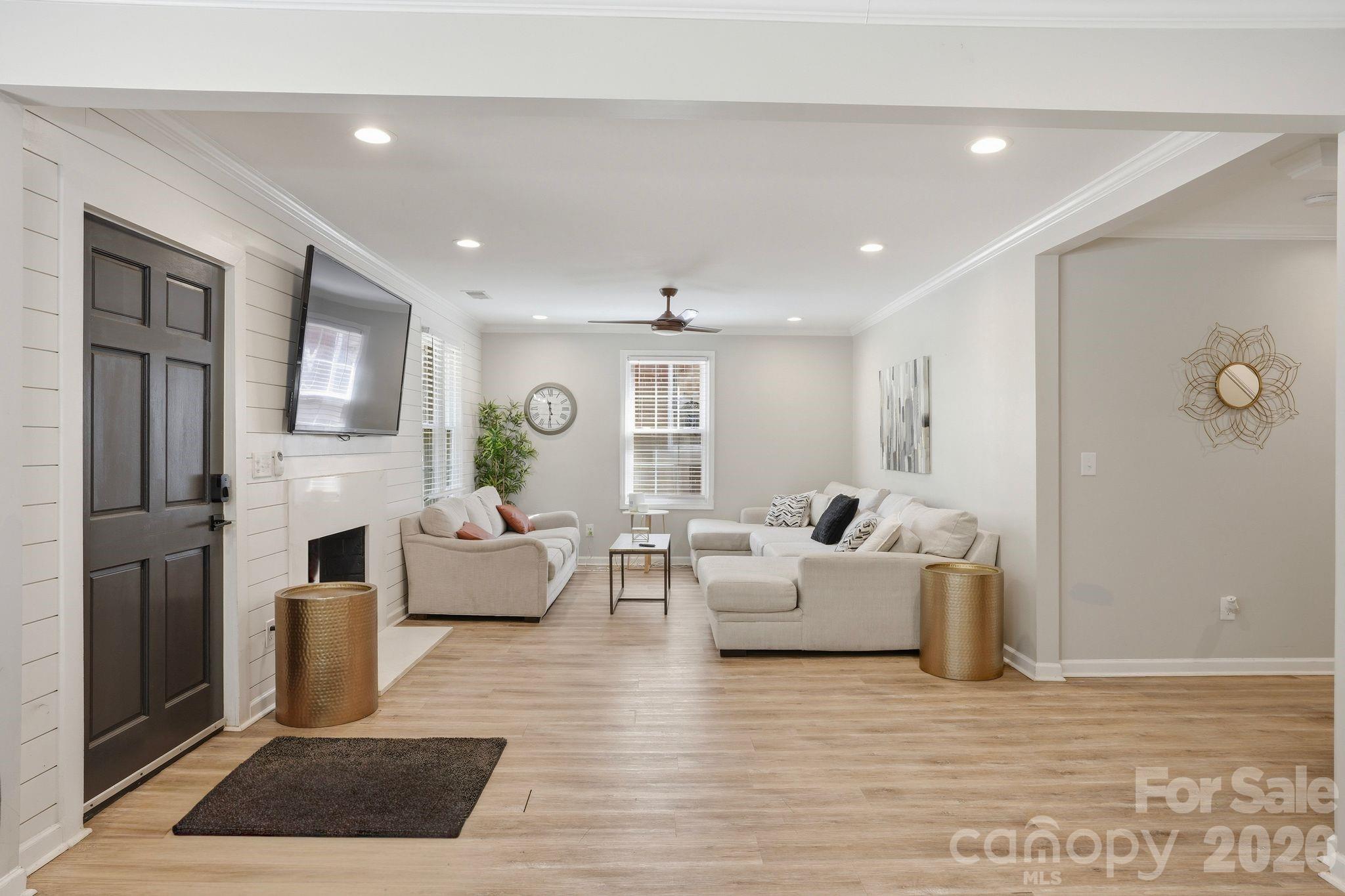 205 Grandin Road