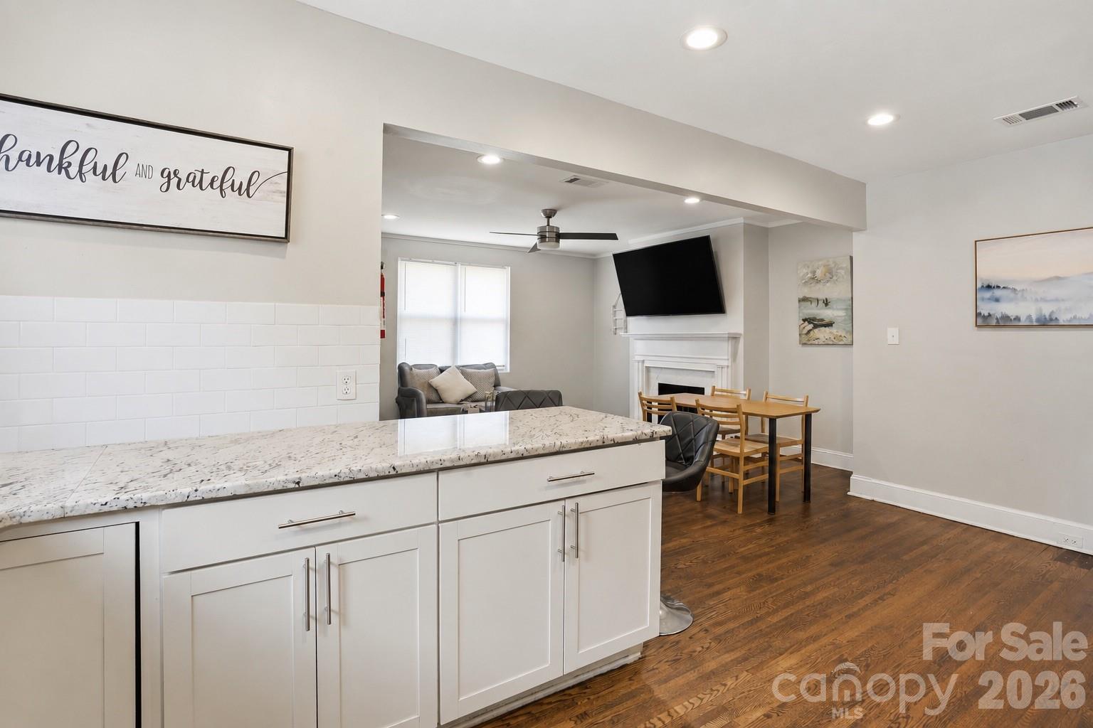 1411/1413 W 4th Street