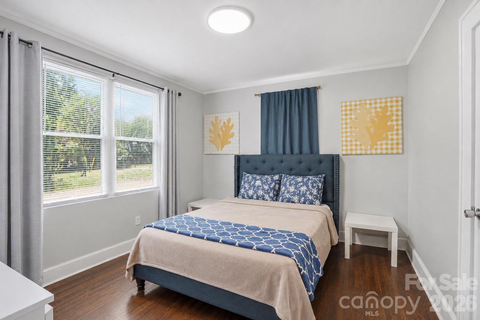 1411/1413 W 4th Street