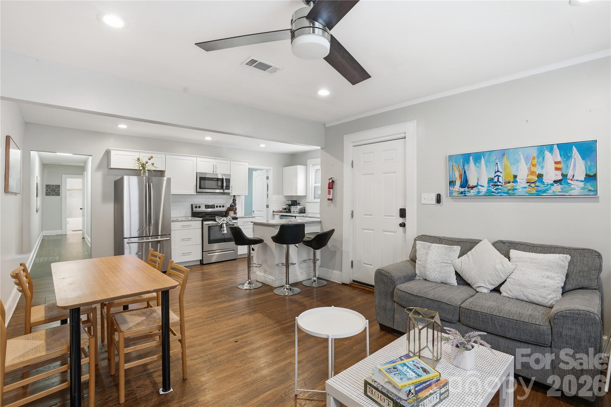 1411/1413 W 4th Street