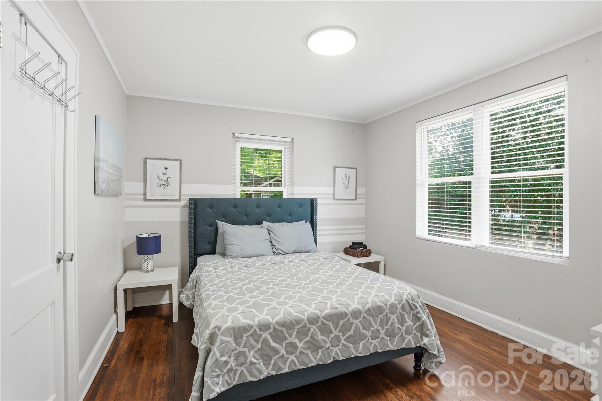 1411/1413 W 4th Street