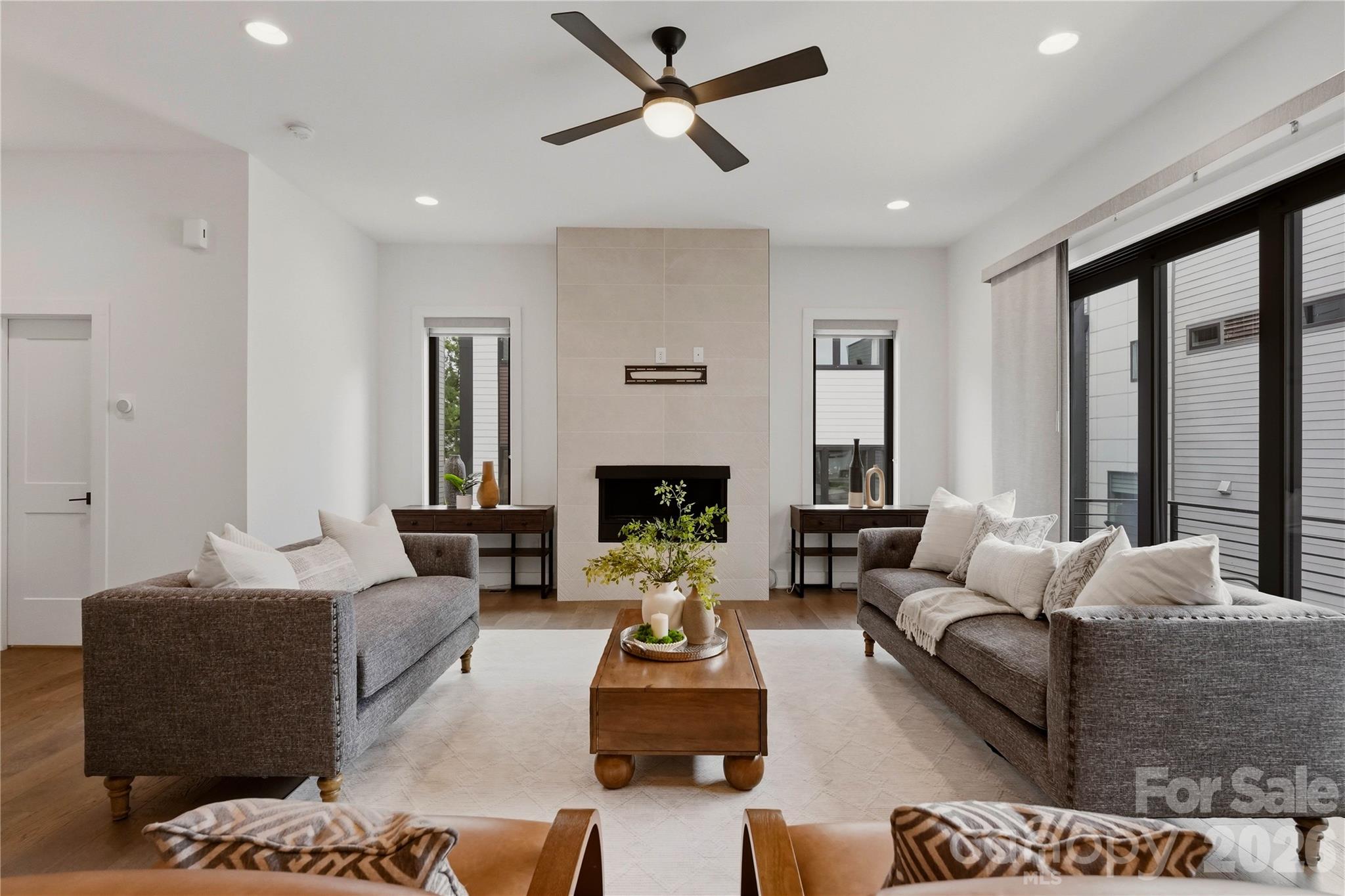 1004 Westbrook Drive