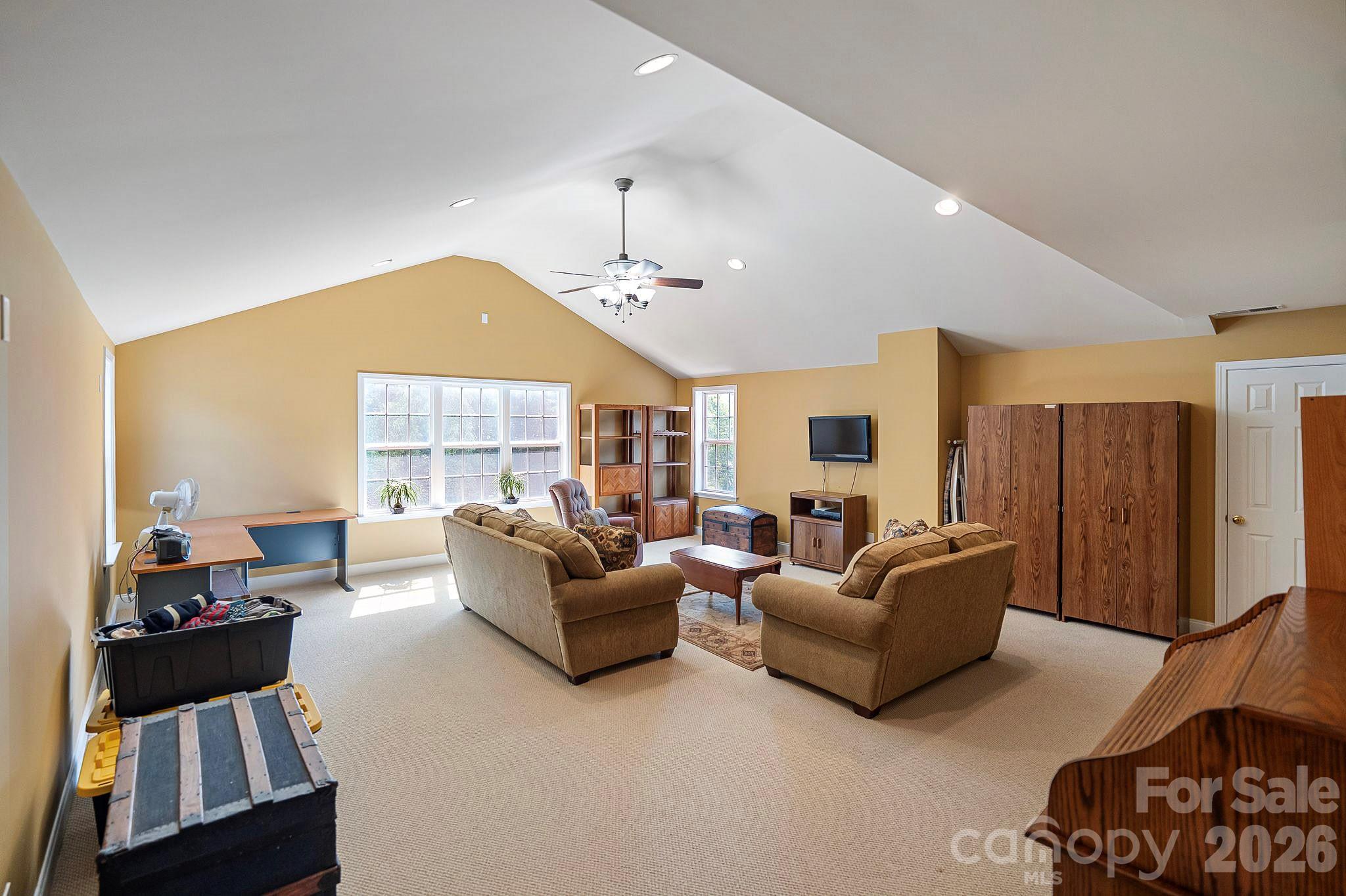 10108 Squires Way