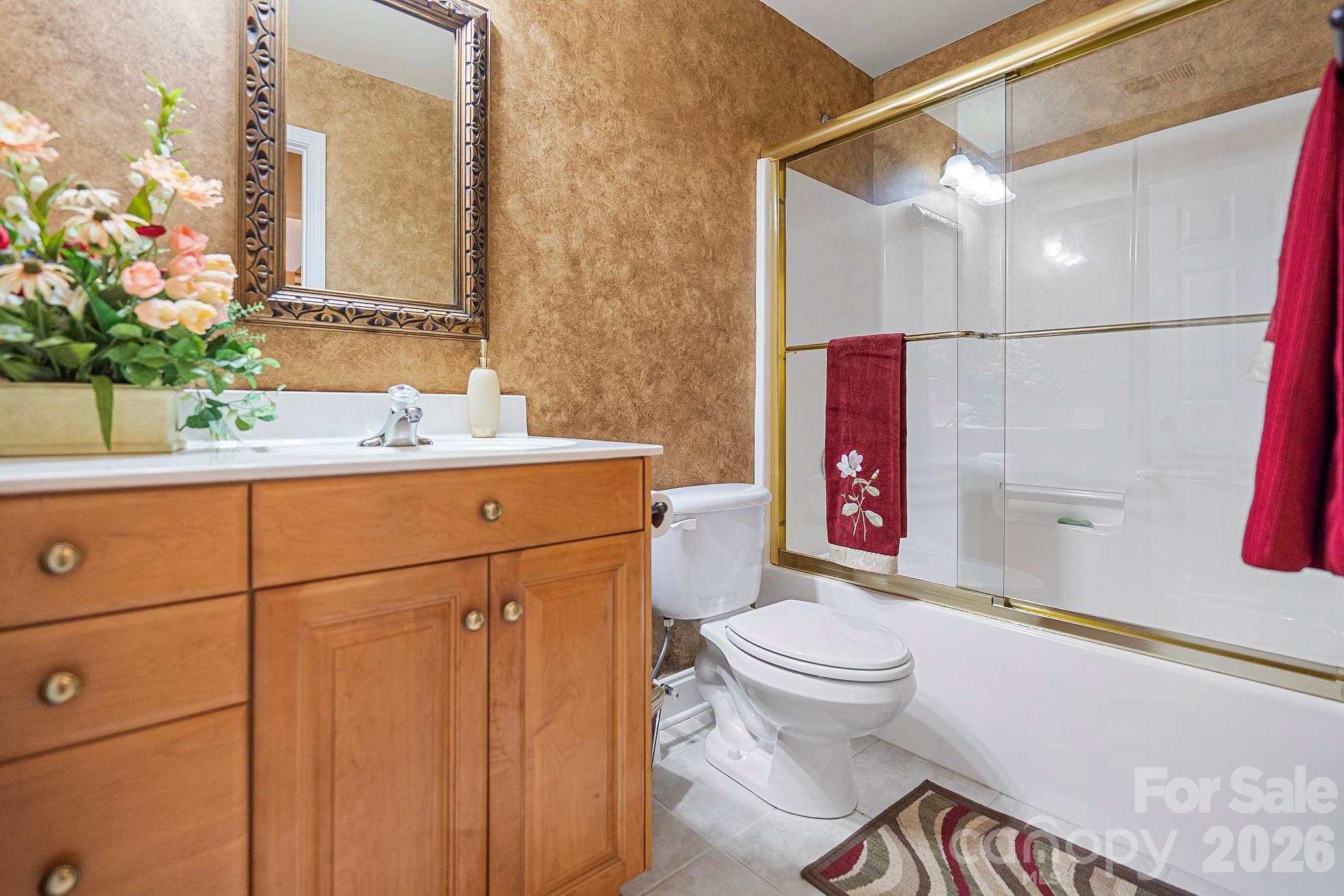 10108 Squires Way