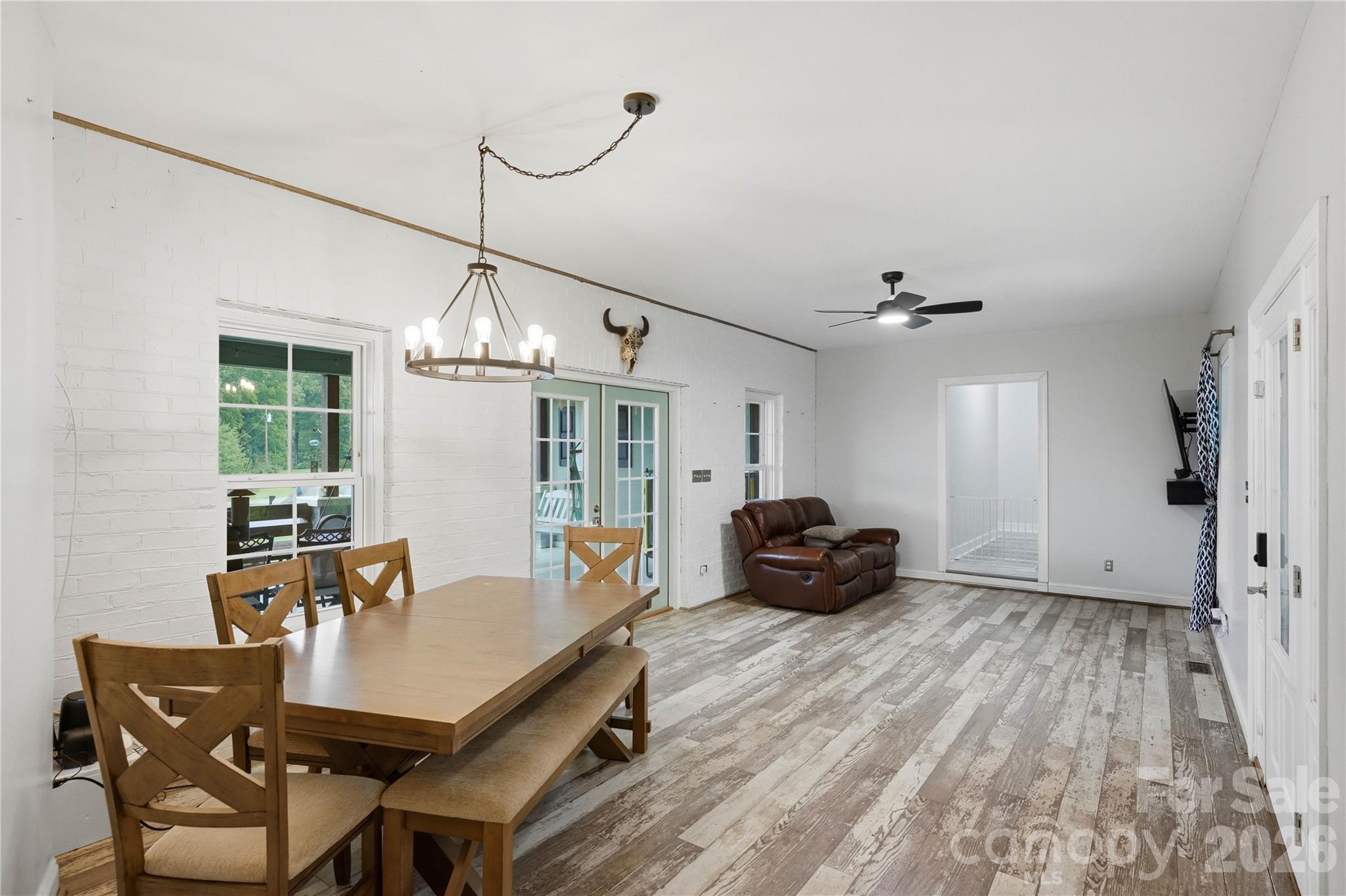 4750 Lazy Lane