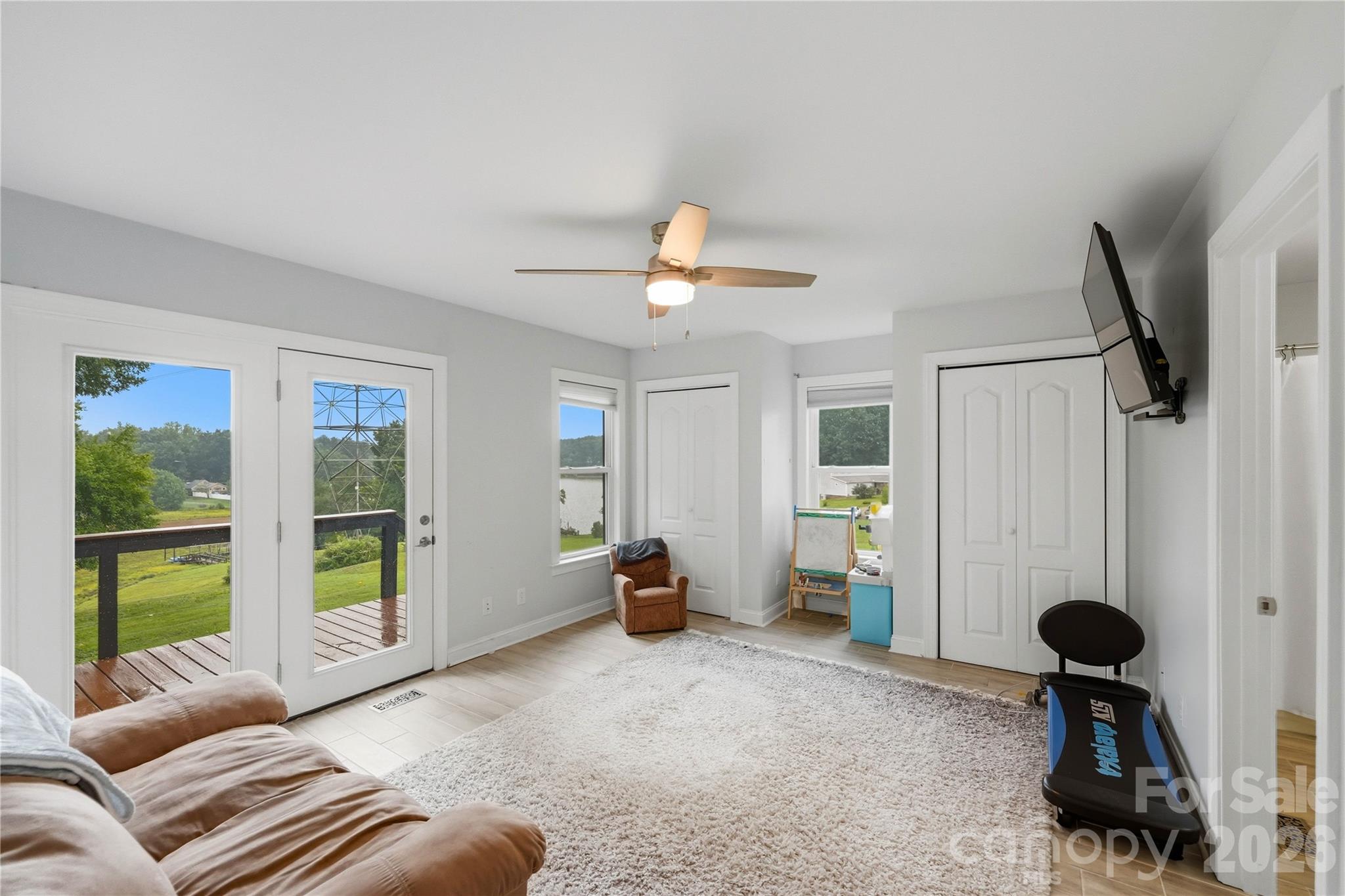 4750 Lazy Lane