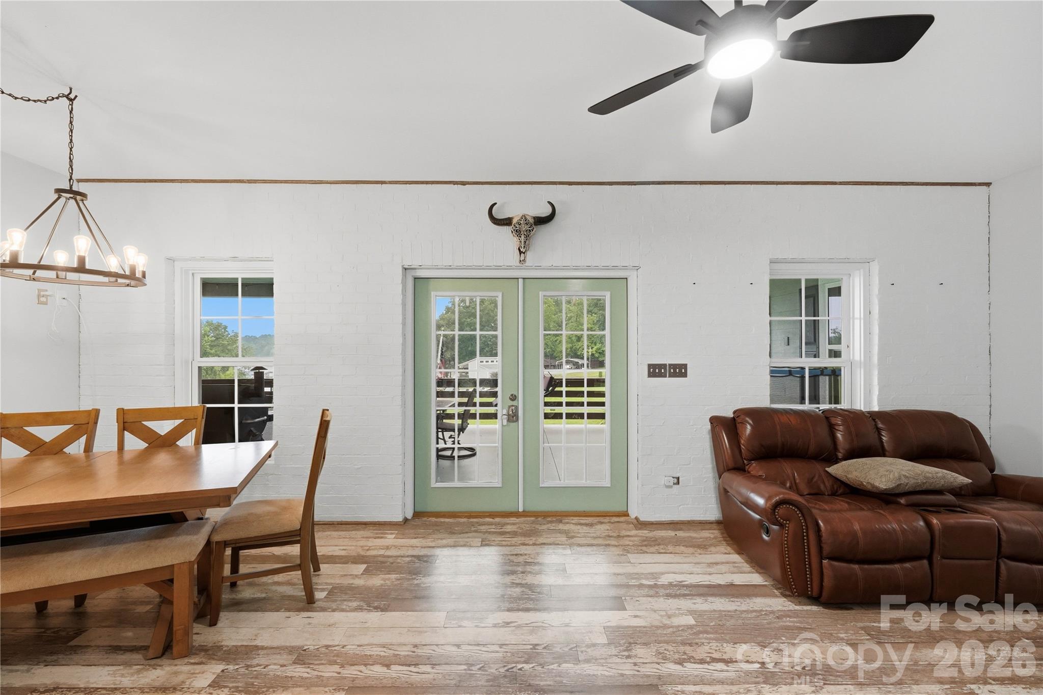 4750 Lazy Lane