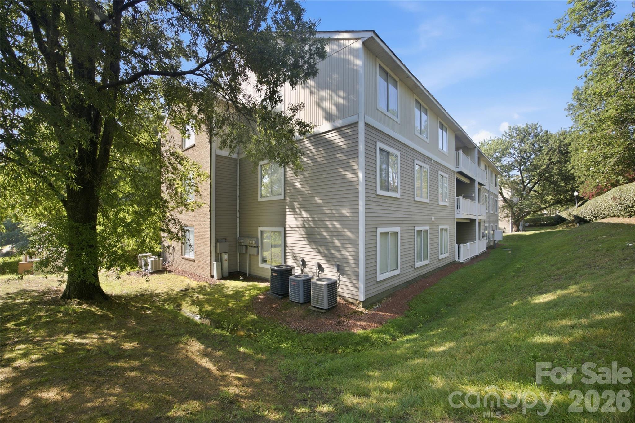 9505 University Terrace Drive Unit: B