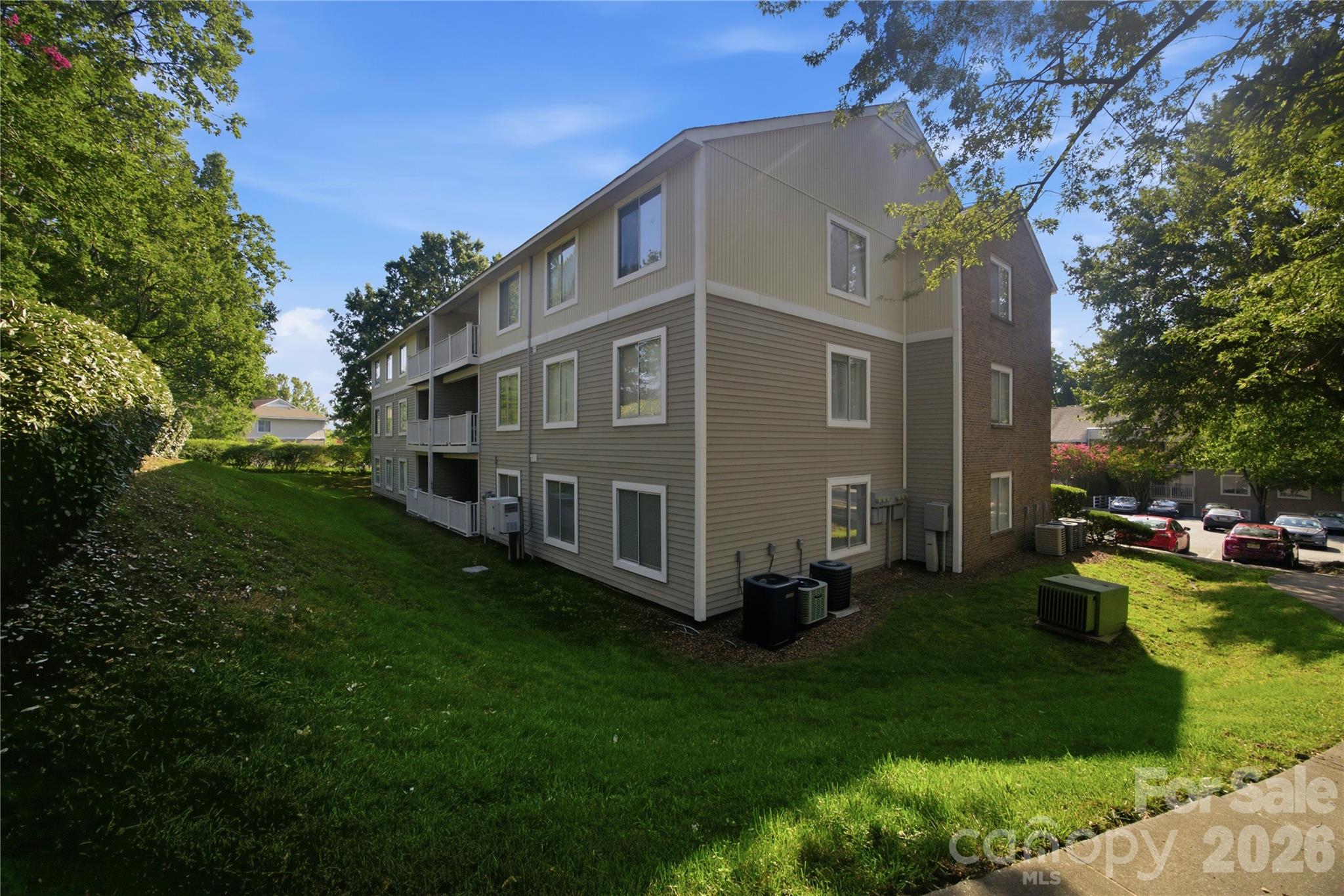 9505 University Terrace Drive Unit: B