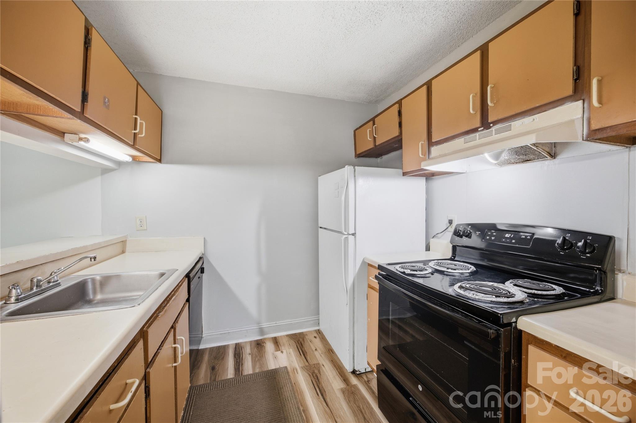 9505 University Terrace Drive Unit: B