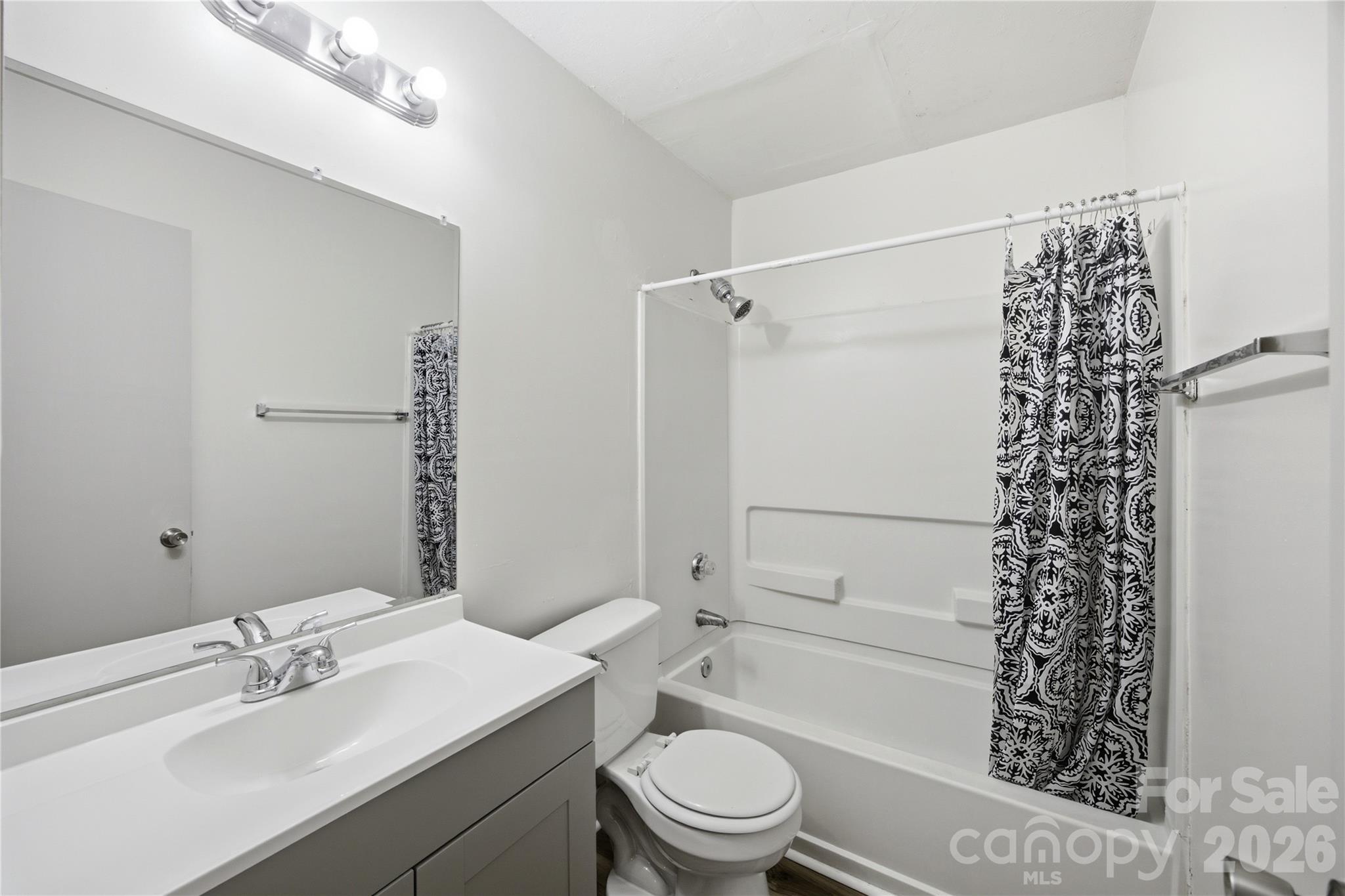 9505 University Terrace Drive Unit: B