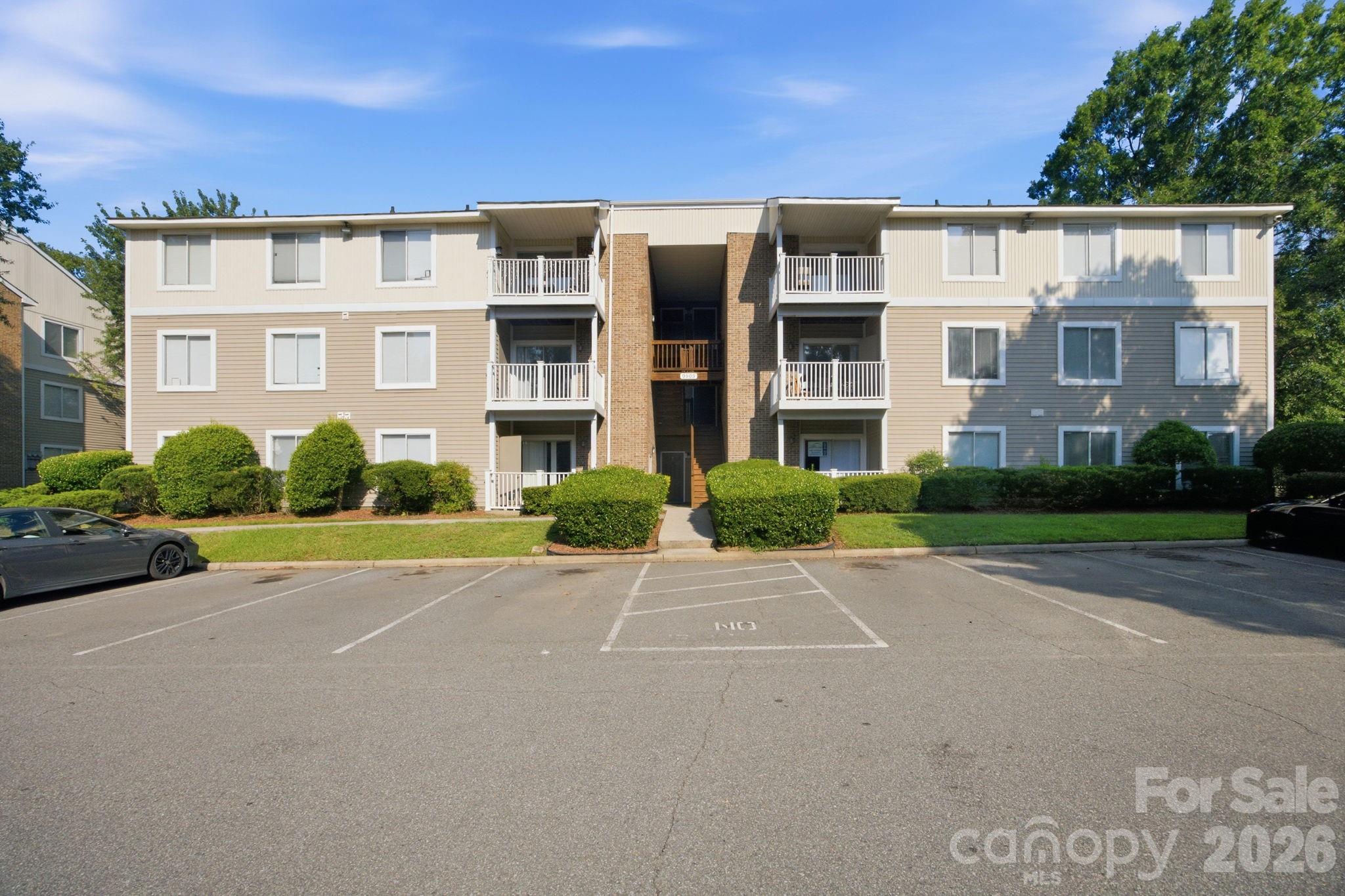 9505 University Terrace Drive Unit: B