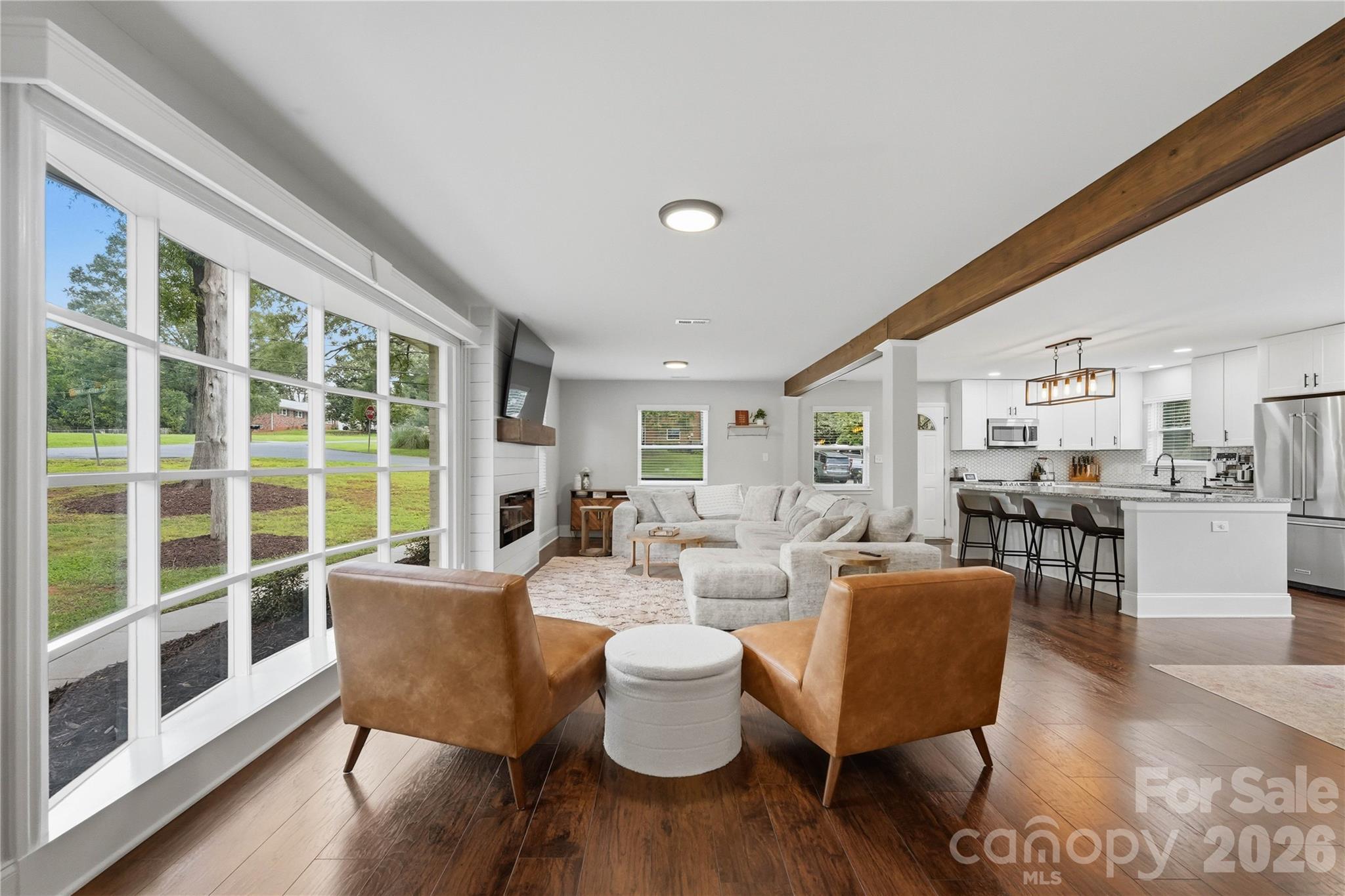 1301 Manchester Lane