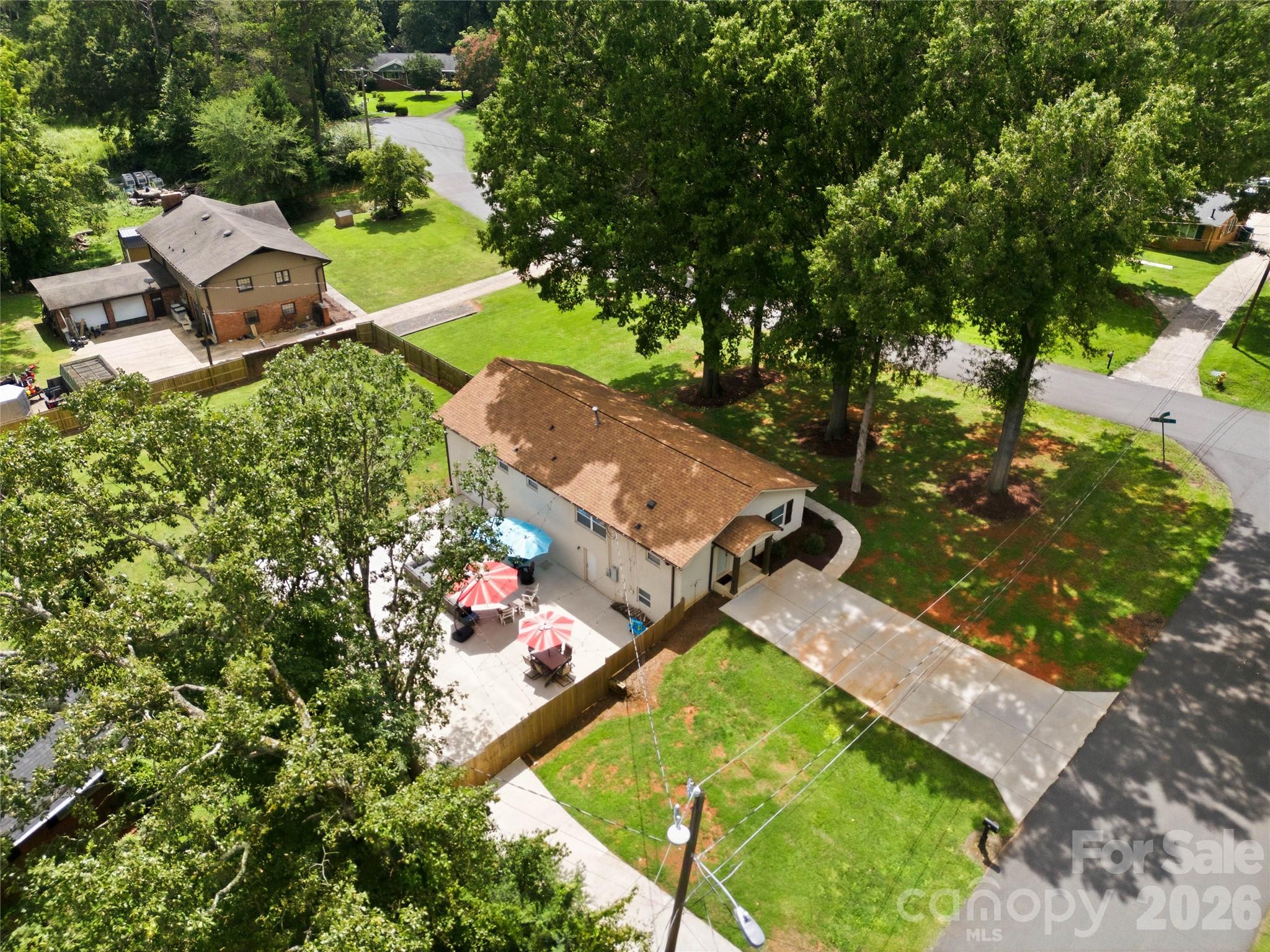 1301 Manchester Lane