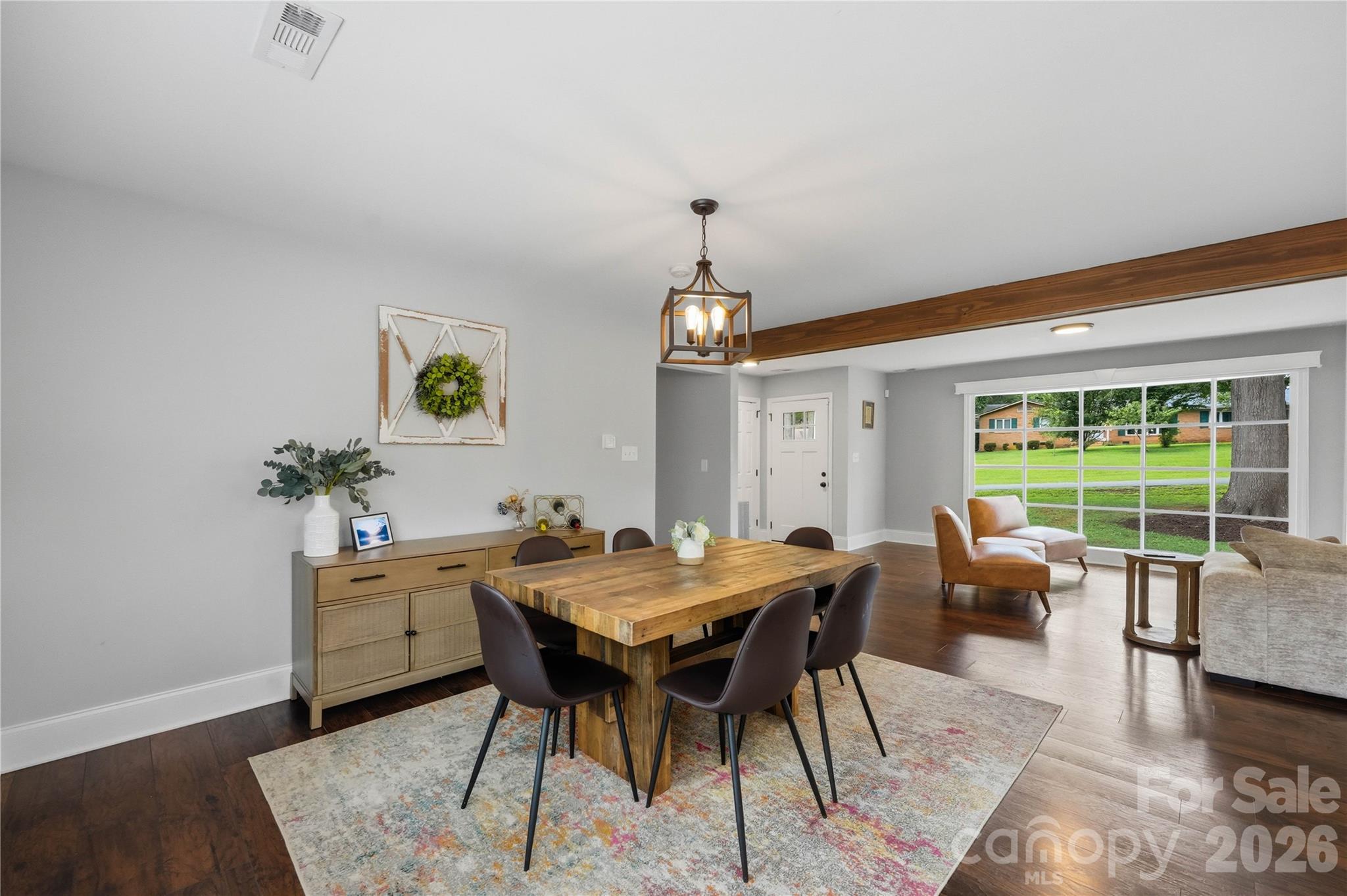 1301 Manchester Lane
