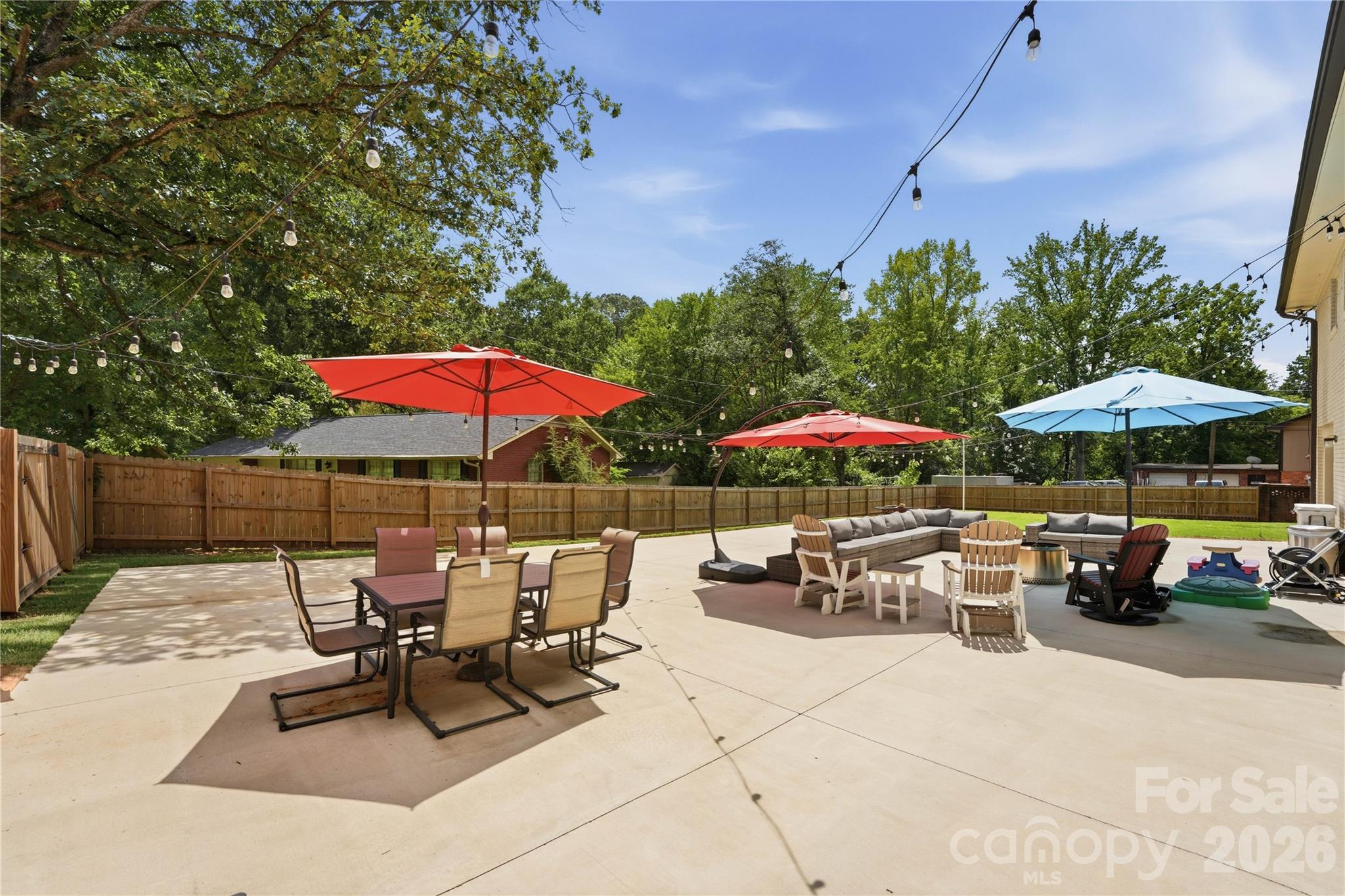 1301 Manchester Lane