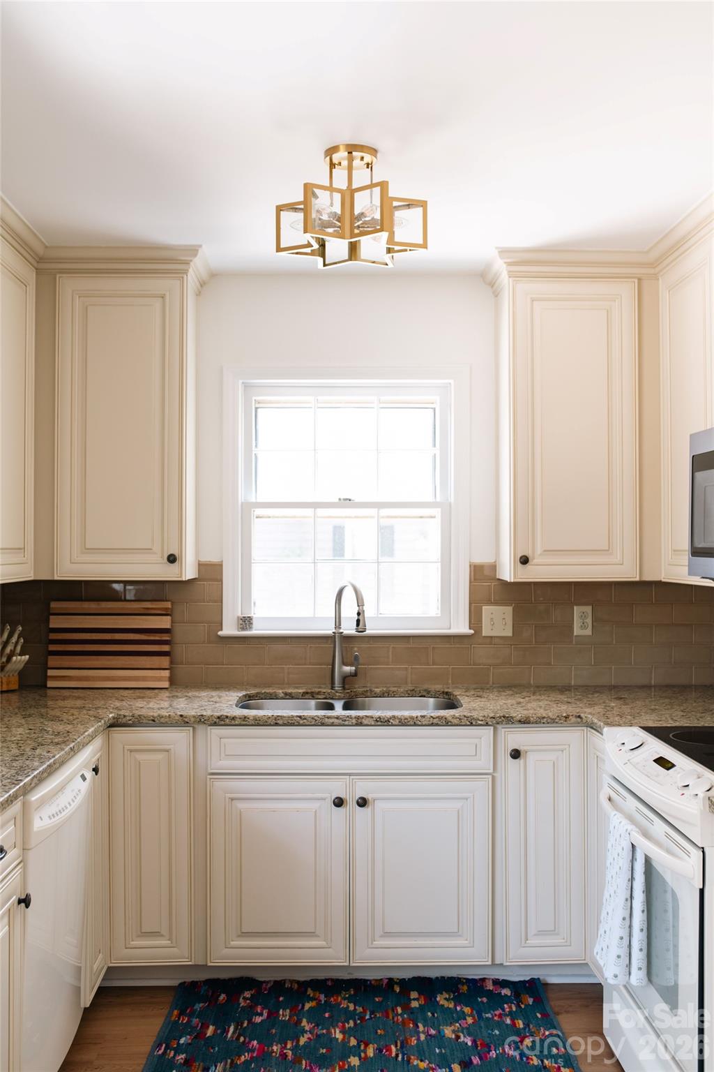3104 Plum Arbor Way