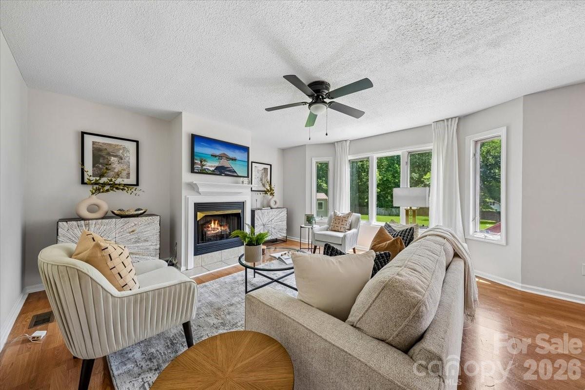 508 Watergate Circle