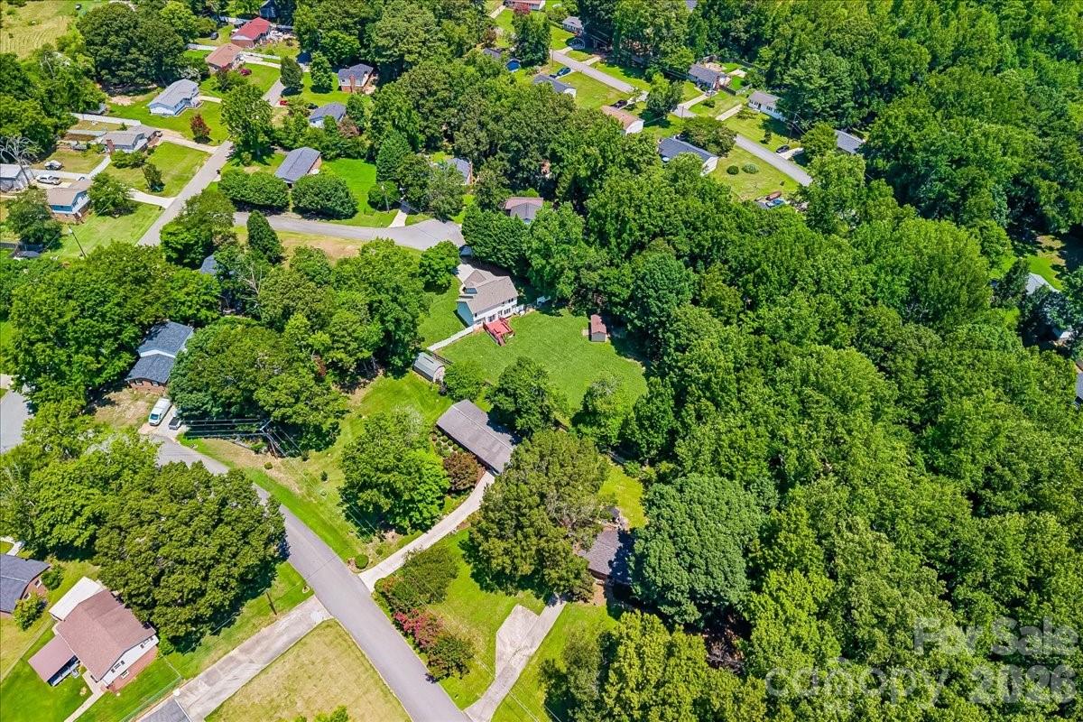 508 Watergate Circle