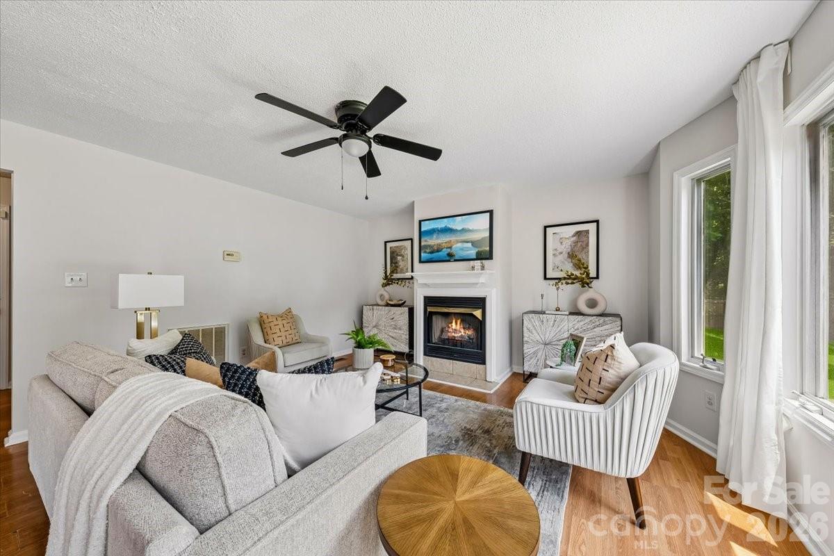 508 Watergate Circle
