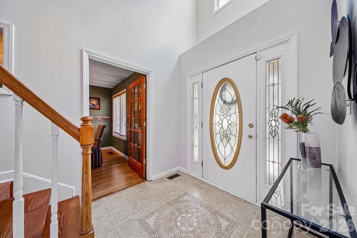 508 Watergate Circle