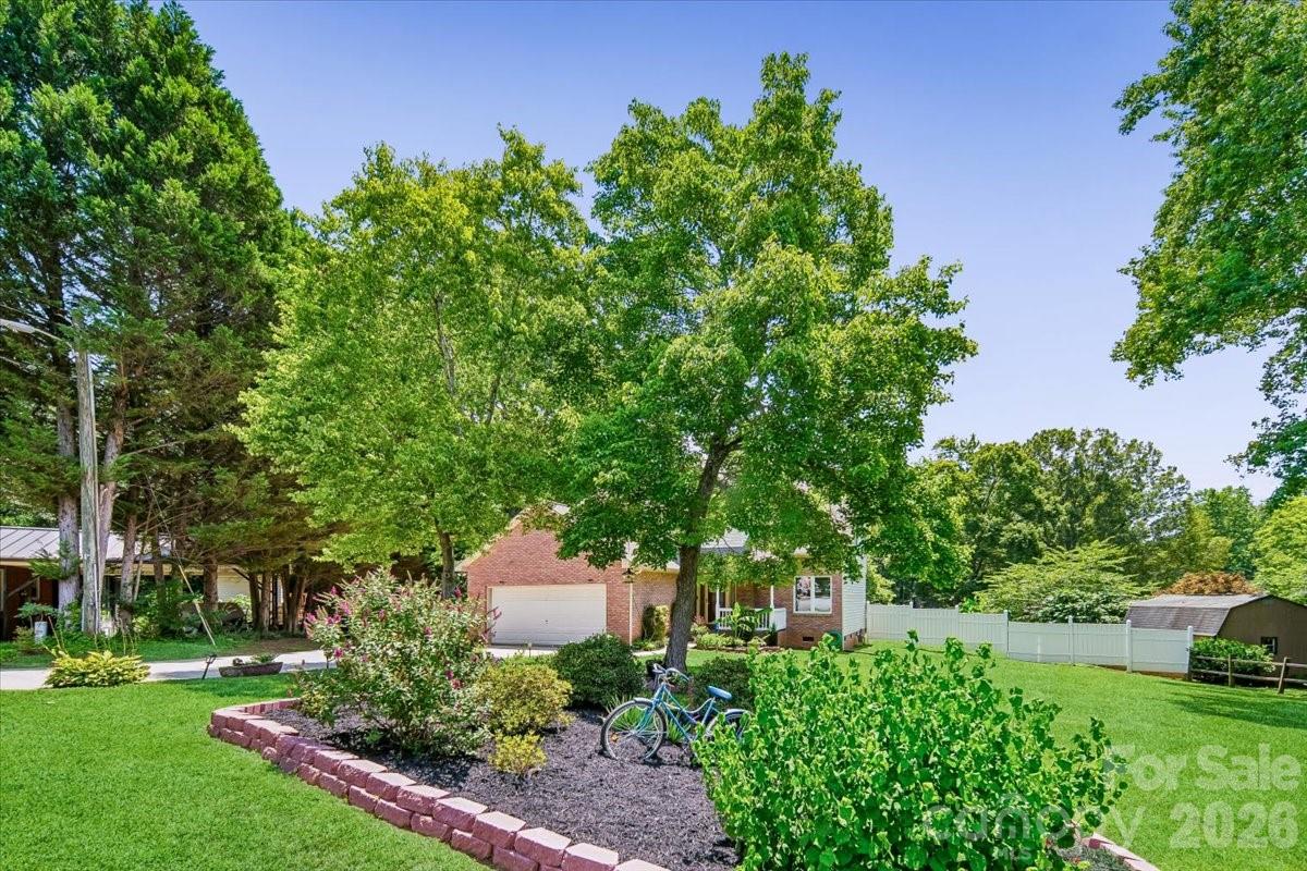 508 Watergate Circle
