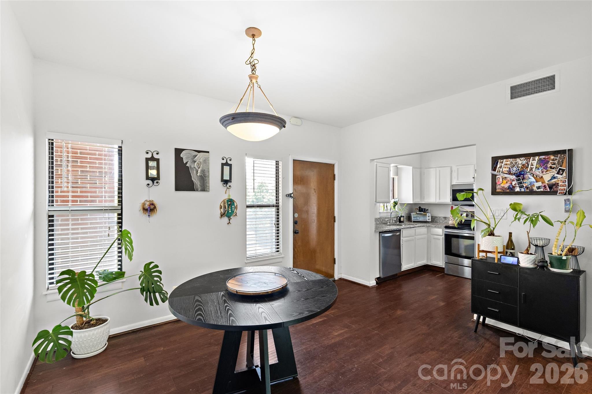 224 N Poplar Street Unit: 22
