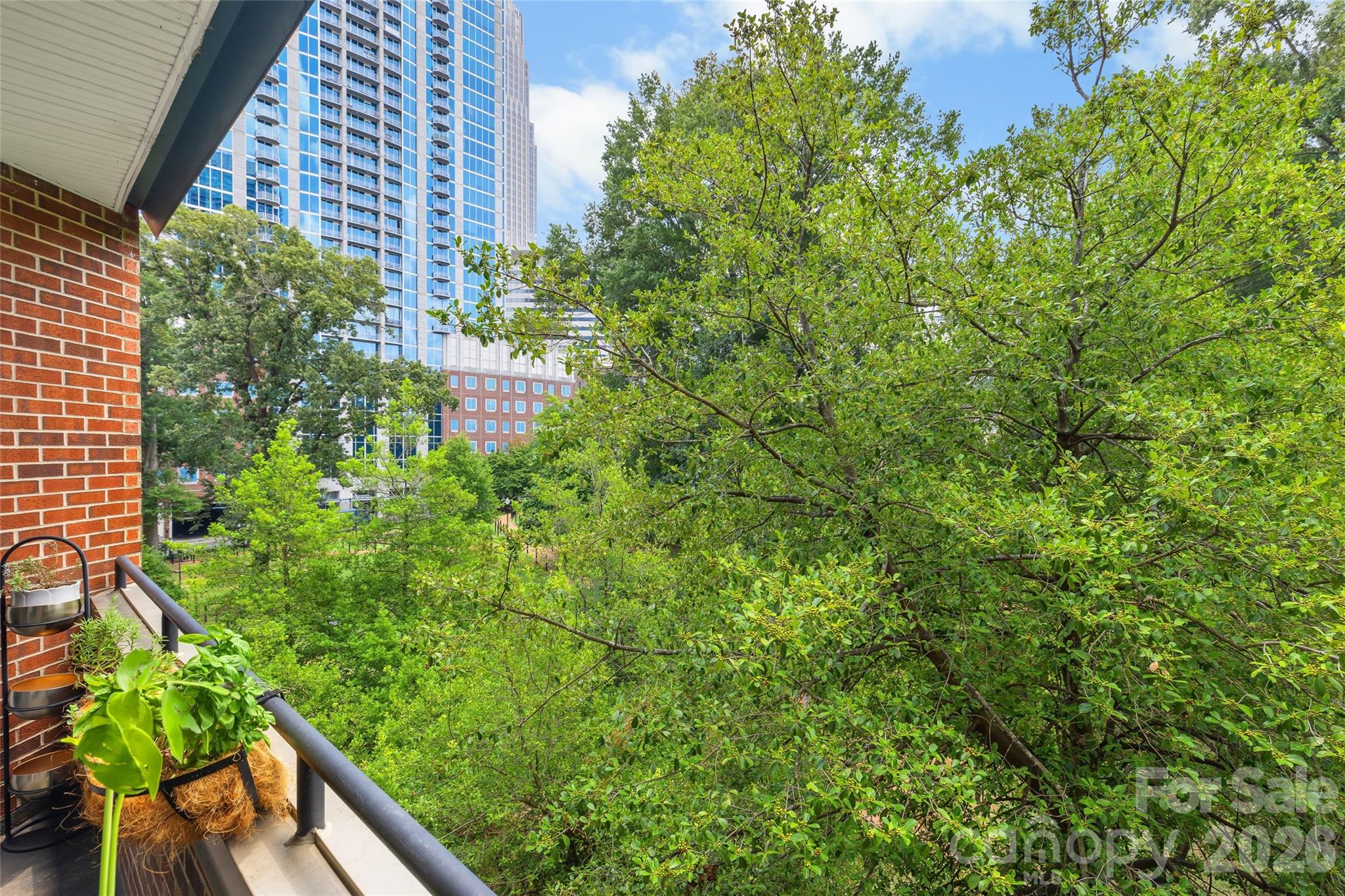 224 N Poplar Street Unit: 22