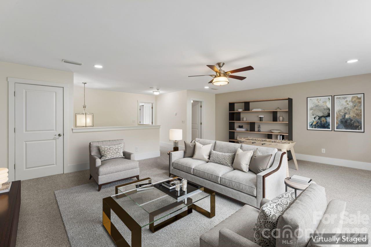 10177 Lakeshore Drive