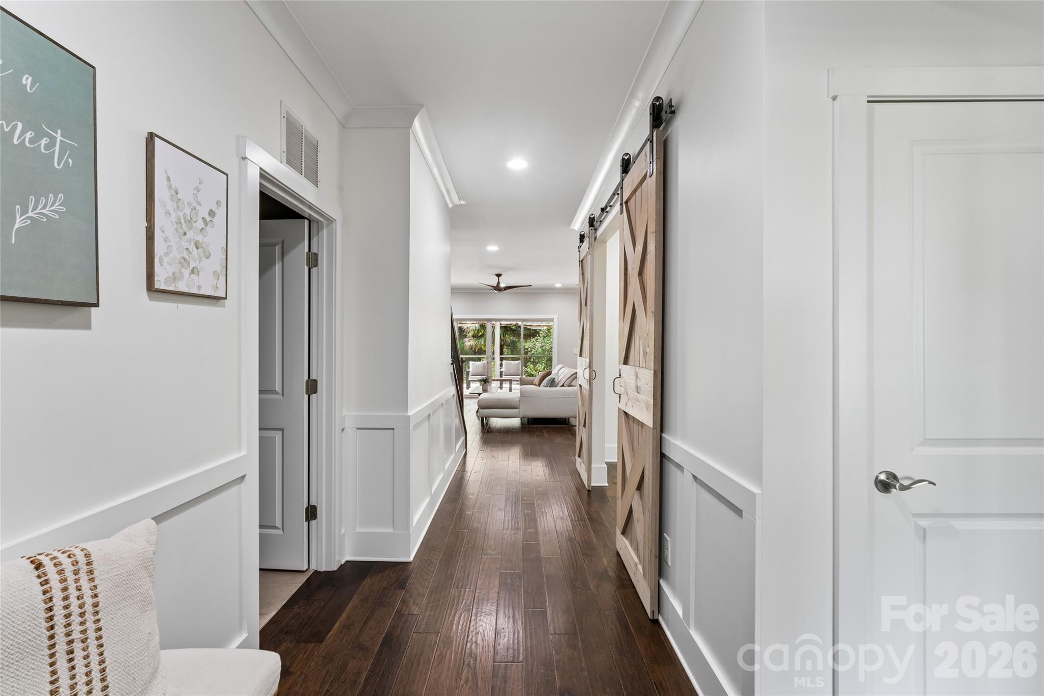 10177 Lakeshore Drive